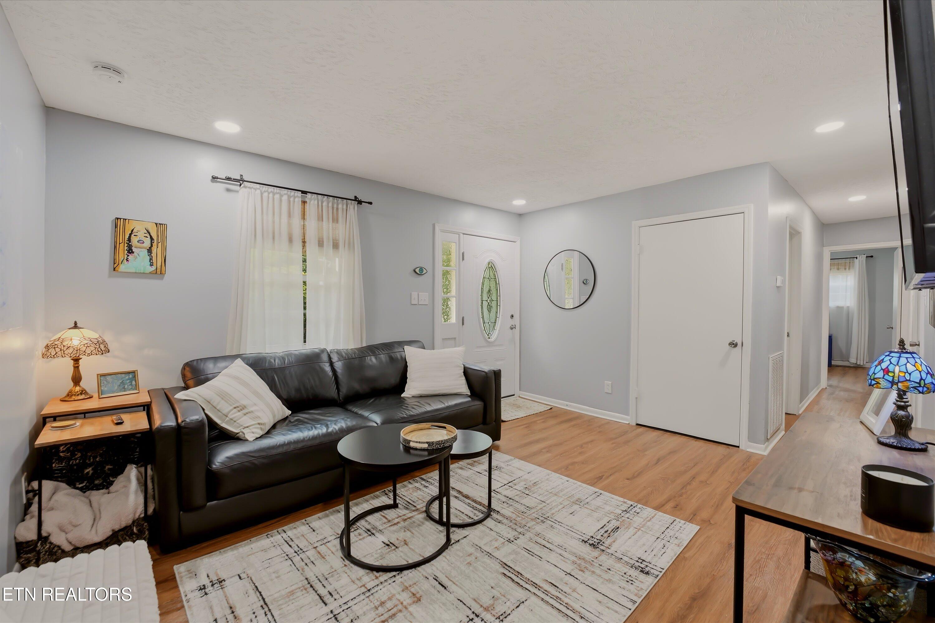 3408 Argyle Drive