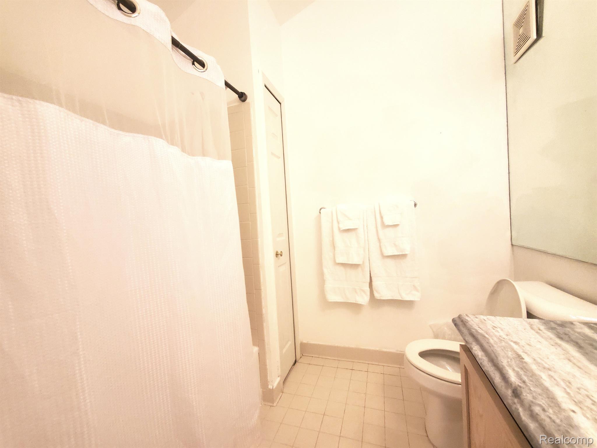 1747 CAMPAU FARMS Circle Unit: 46-13