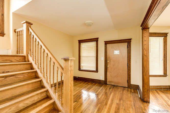 2244 Parker PARKER Street