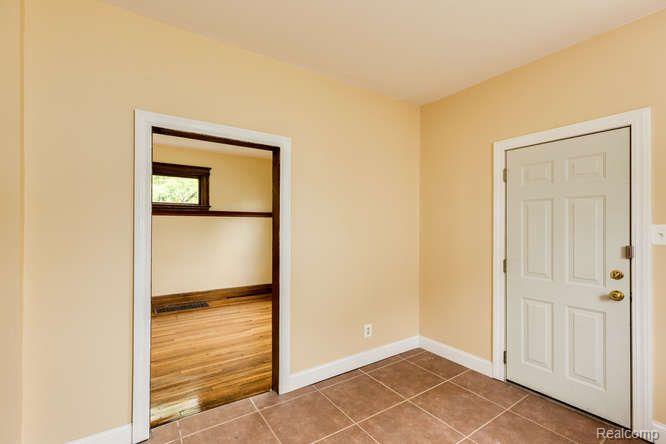 2244 Parker PARKER Street