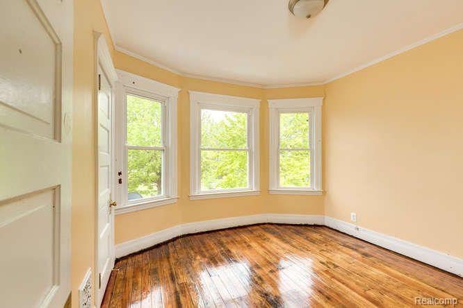 2244 Parker PARKER Street