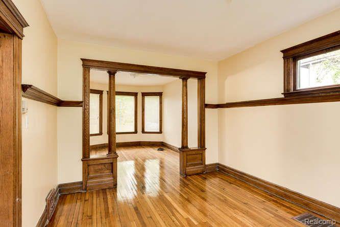 2244 Parker PARKER Street