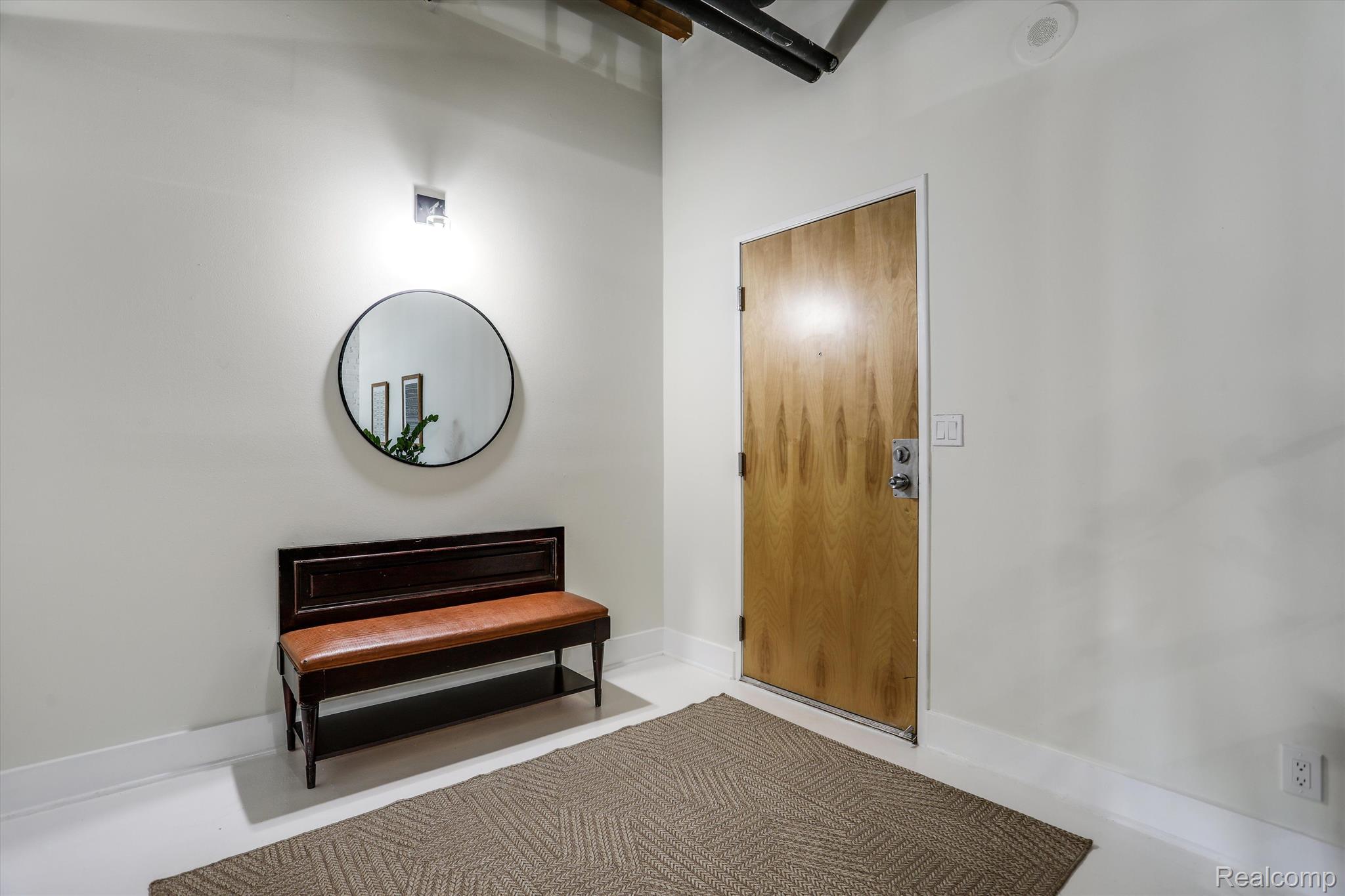 6533 E JEFFERSON Avenue Unit: Apt 406