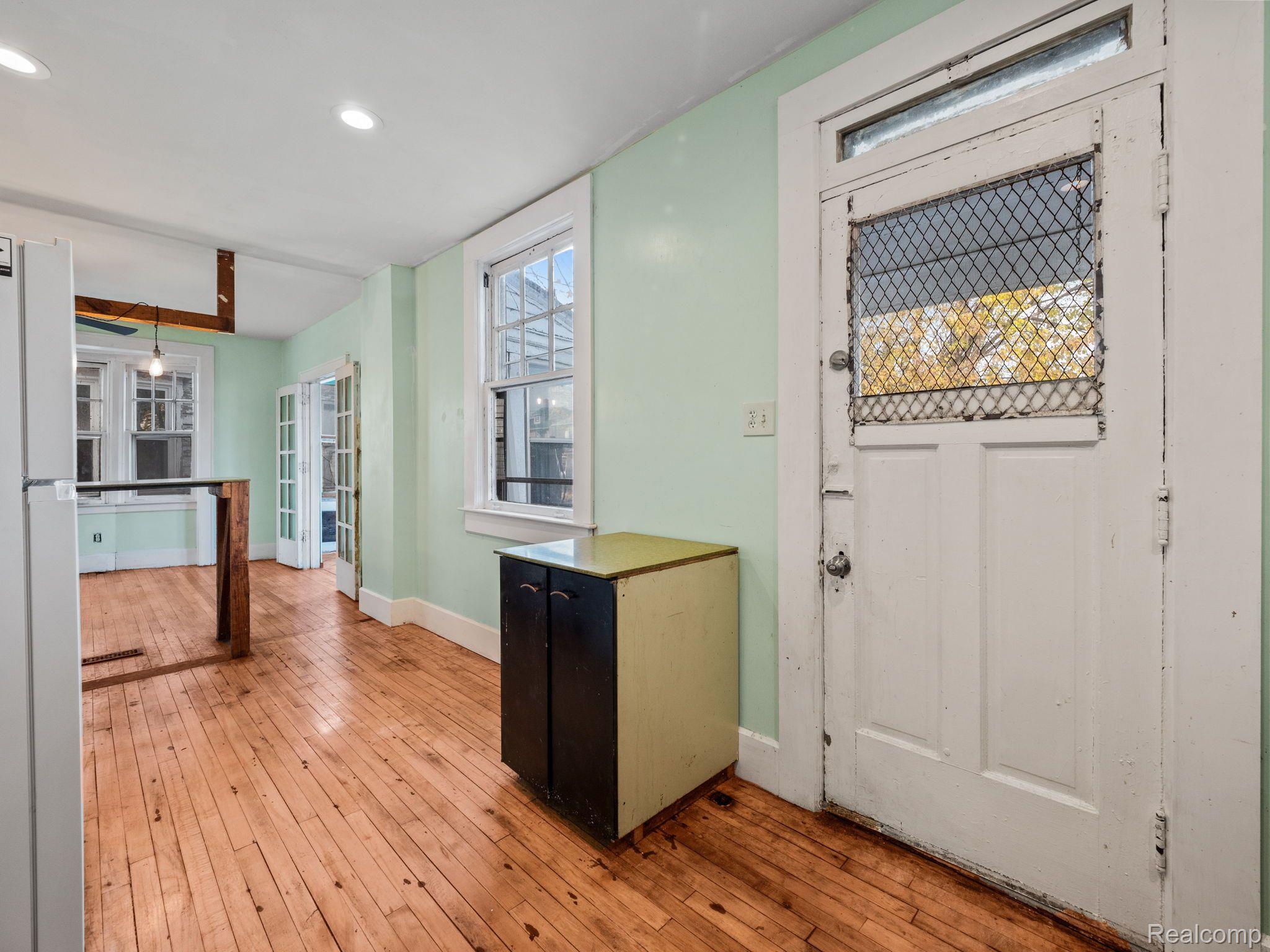 4478 SEMINOLE Street