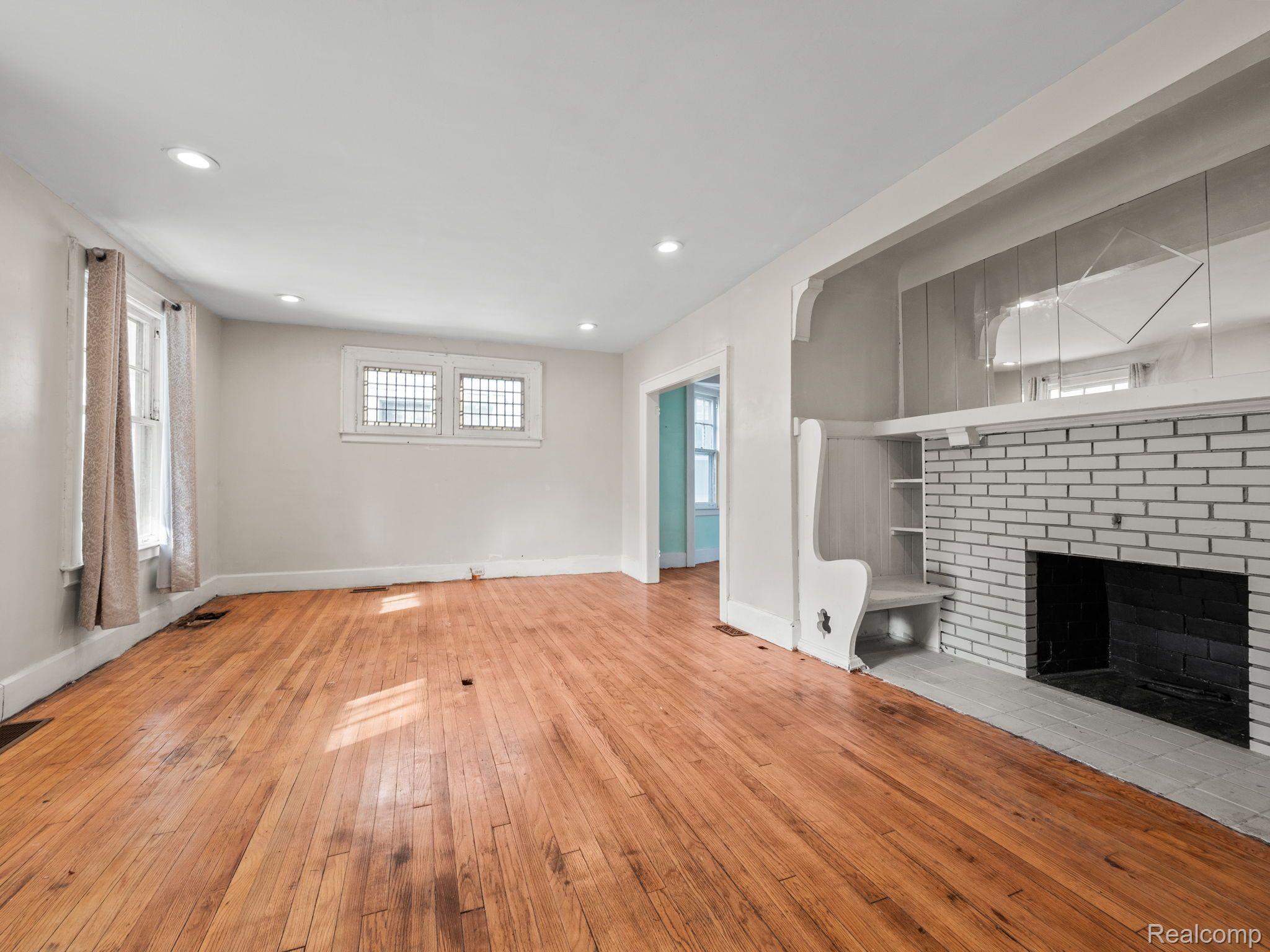 4478 SEMINOLE Street