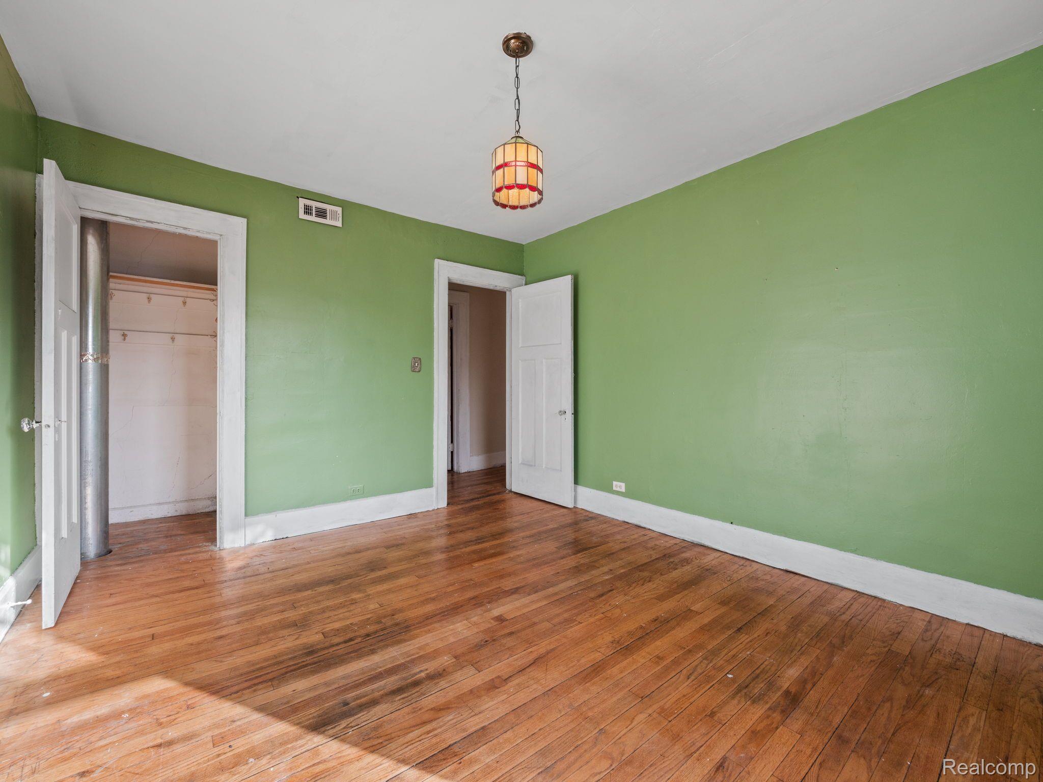 4478 SEMINOLE Street