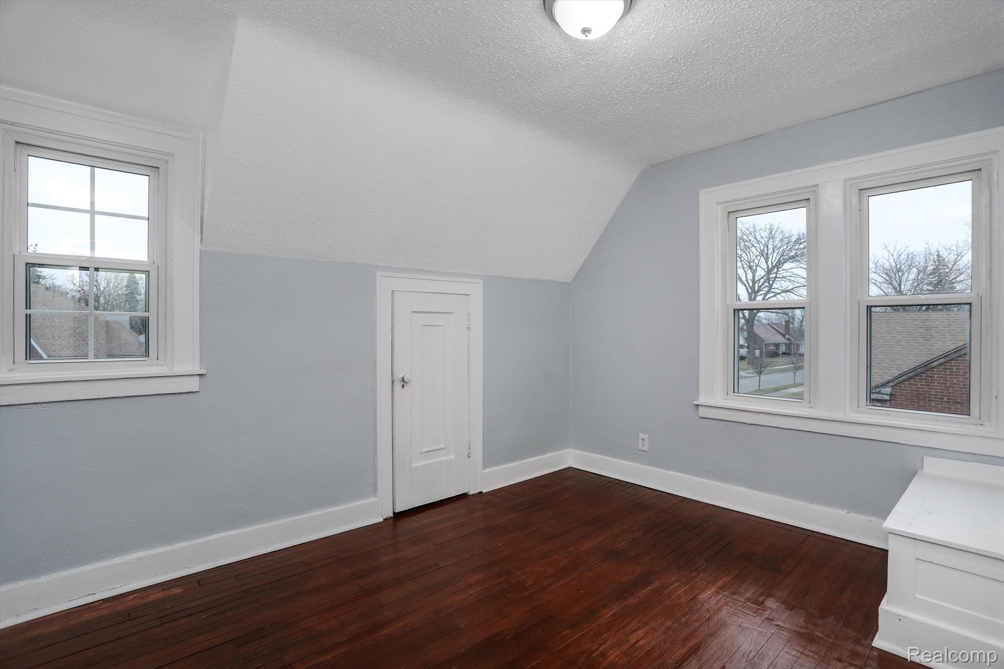 91 W GRIXDALE