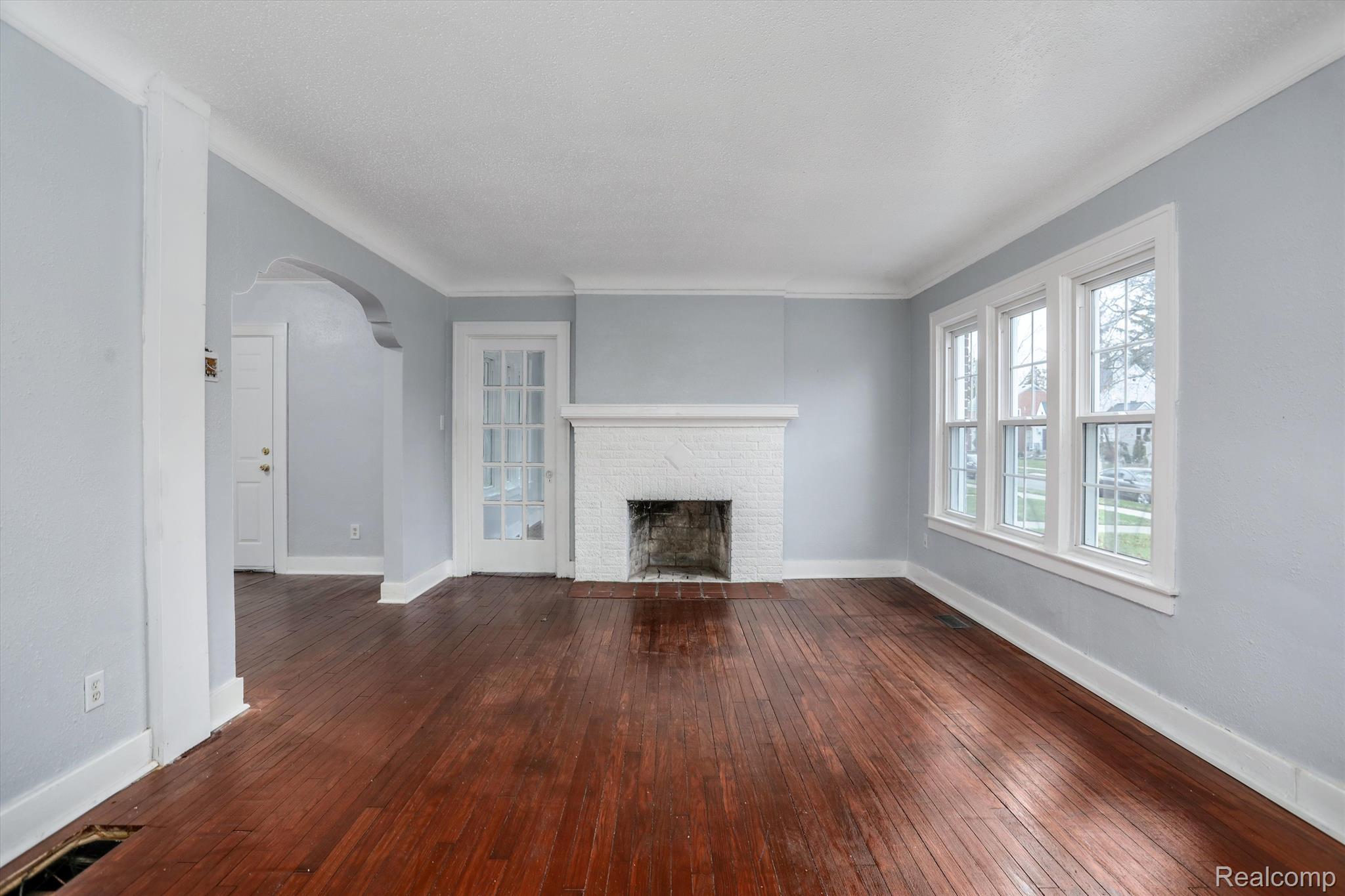 91 W GRIXDALE