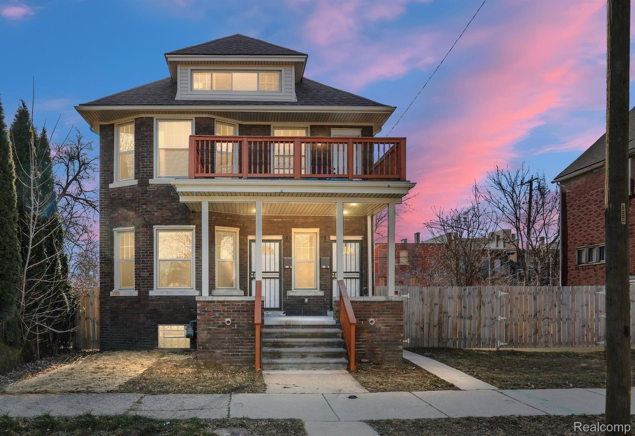 264 MOUNT VERNON Street