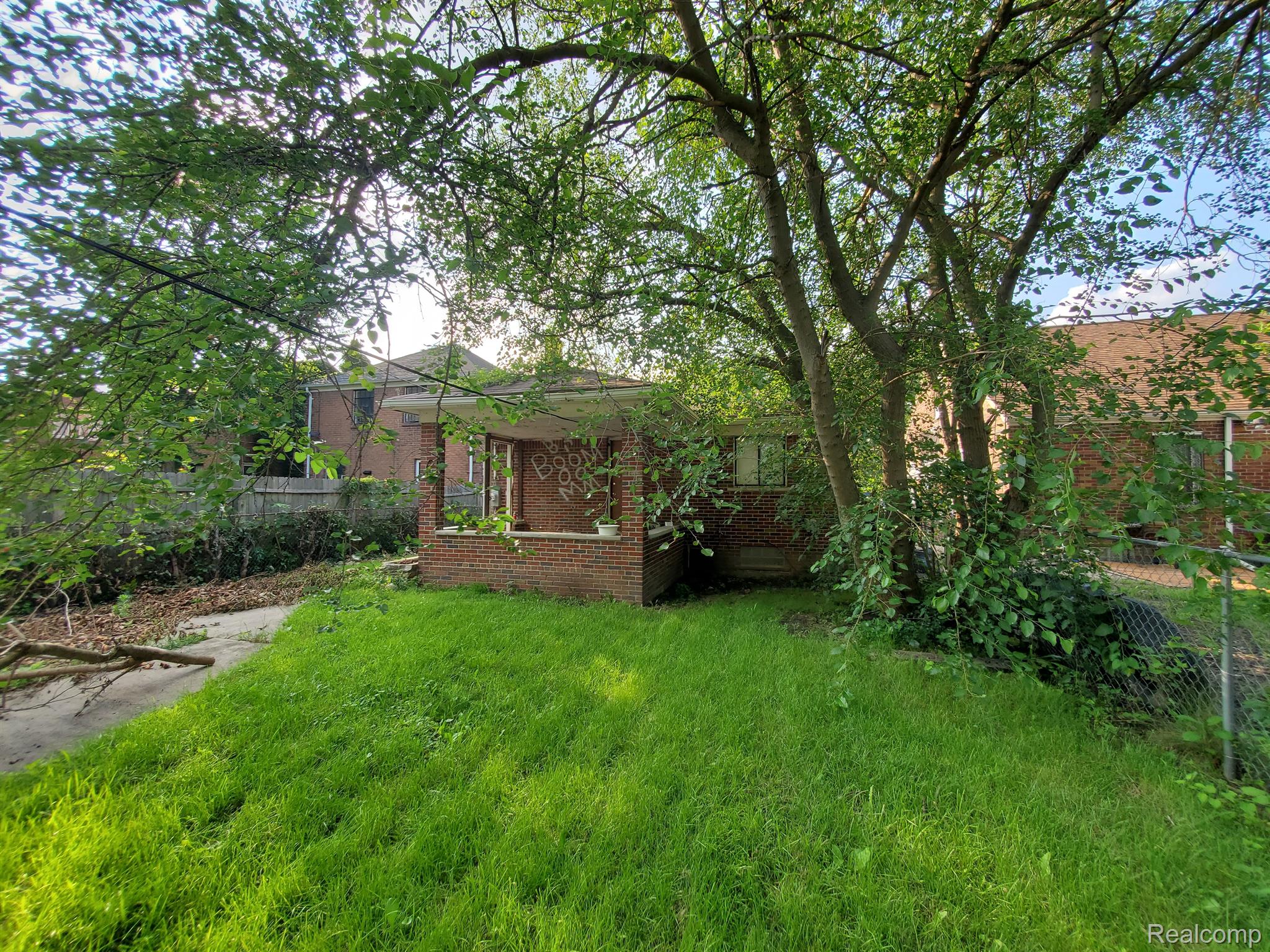 13130 KILBOURNE Street