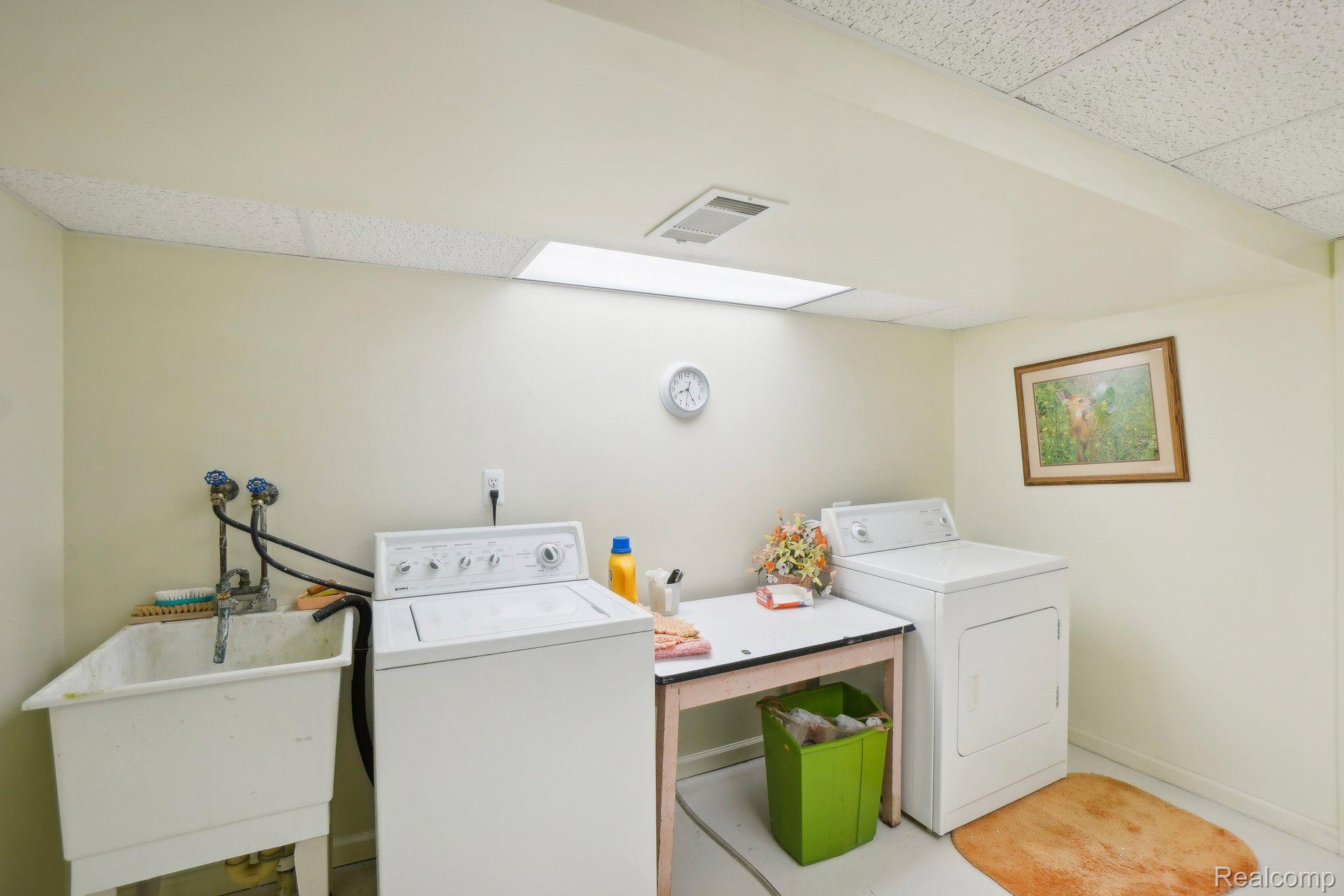 29053 TIFFANY Drive W