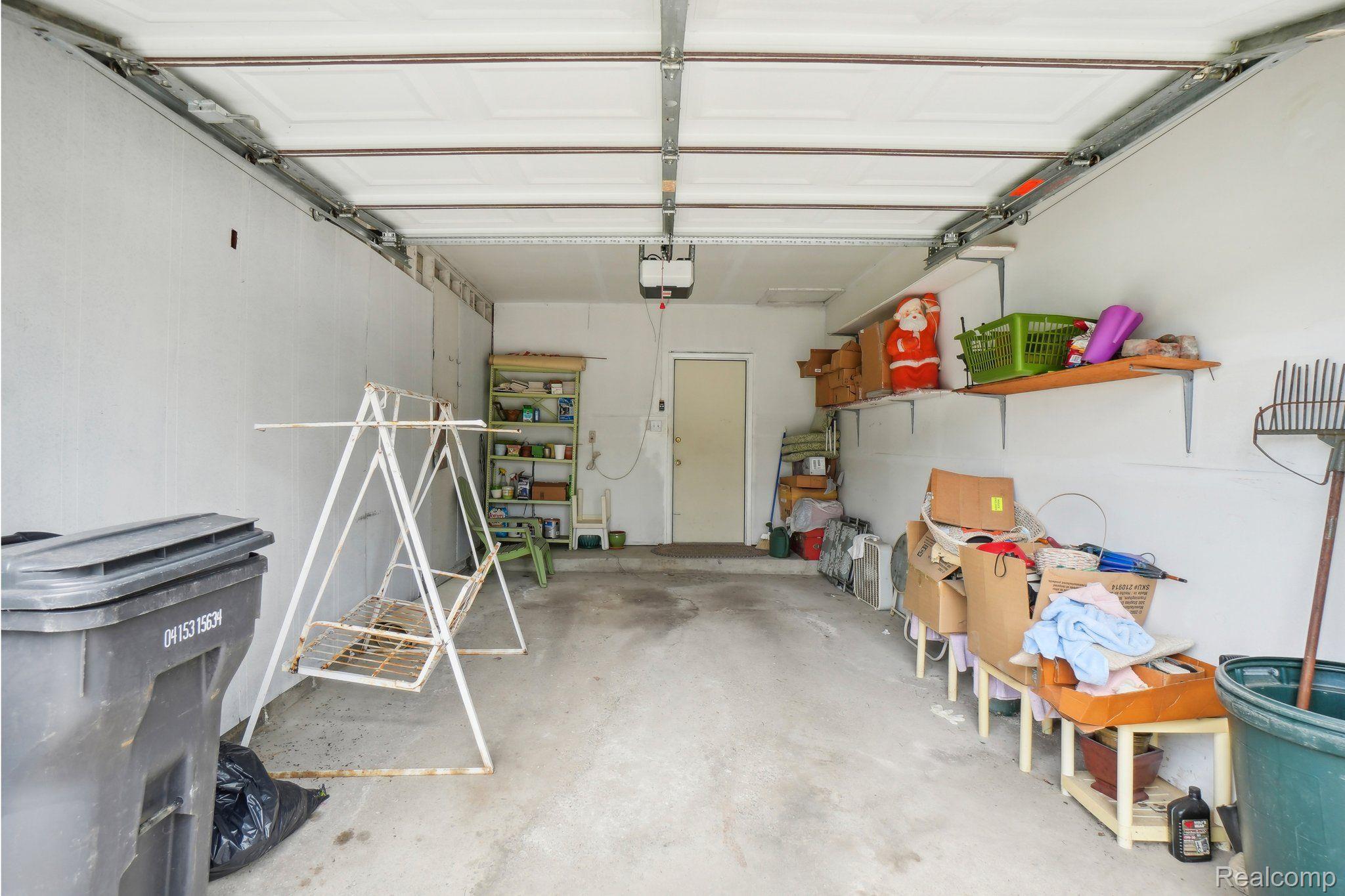 29053 TIFFANY Drive W