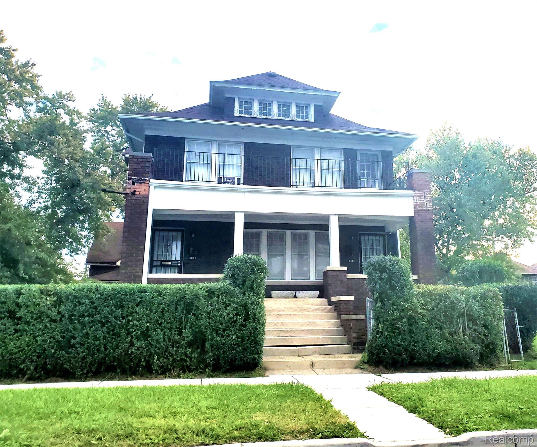 5182 MAXWELL Street 1