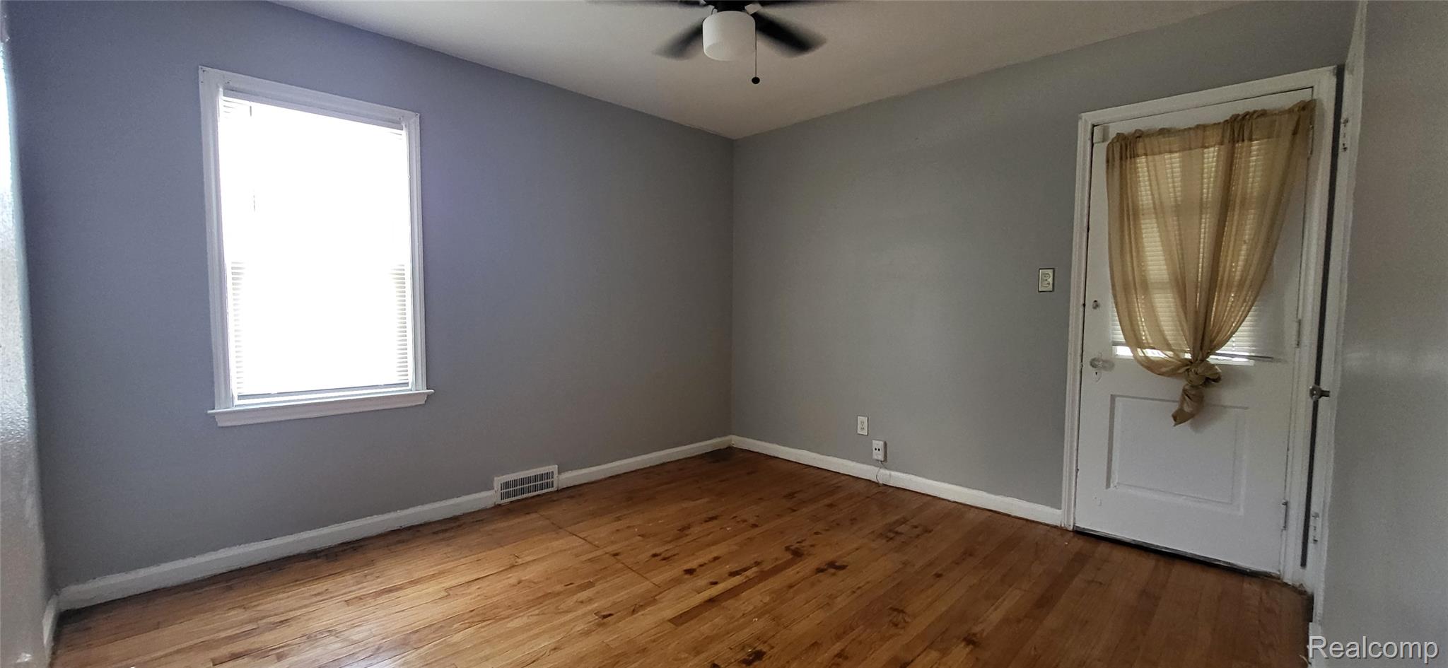 14653 Rutherford Street