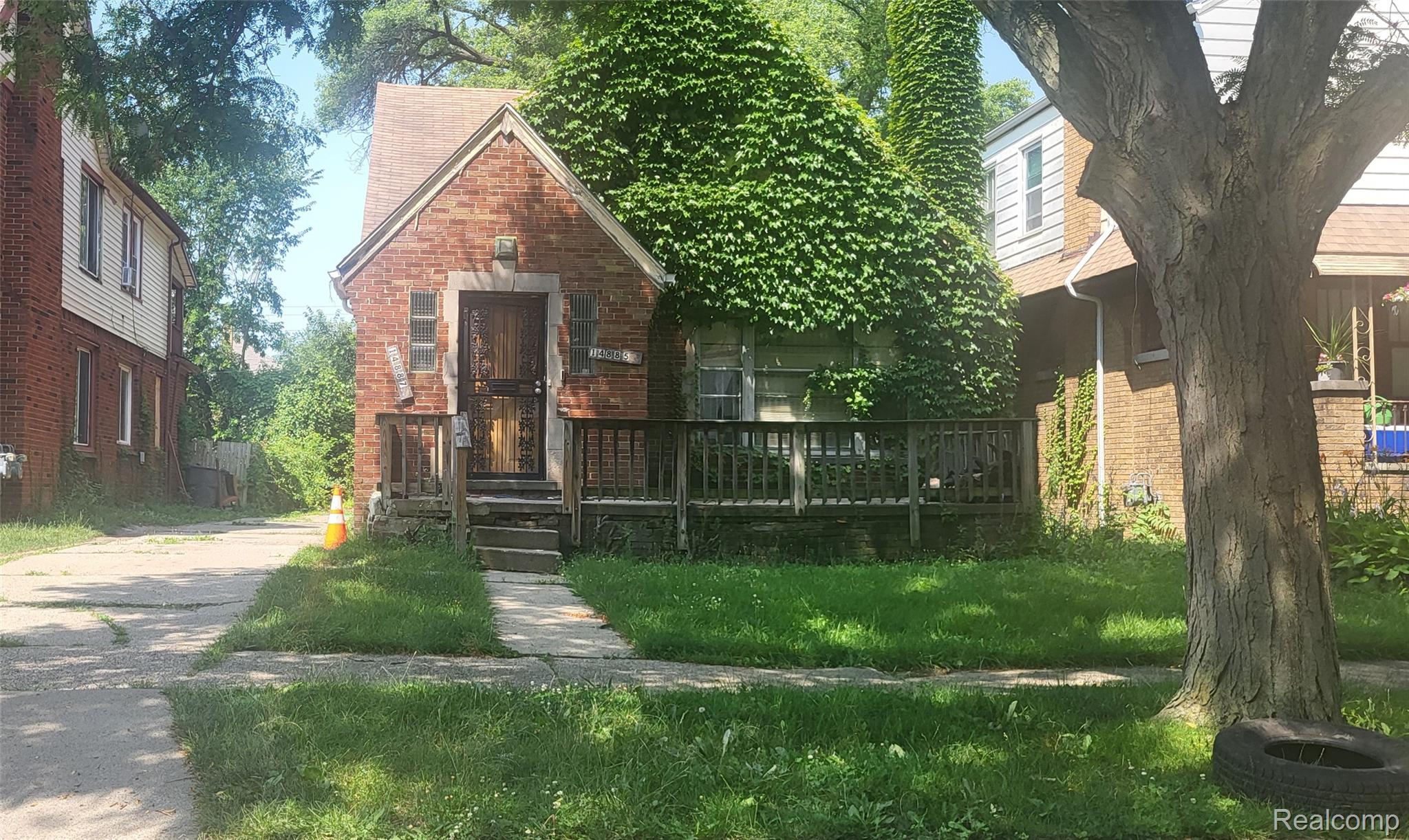 14885 Rutherford Street