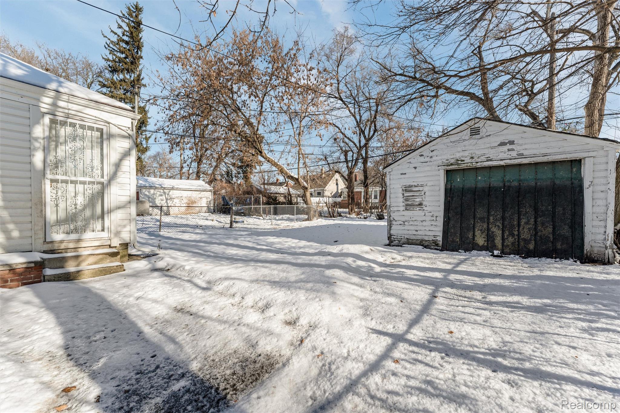 18704 Sunderland Road