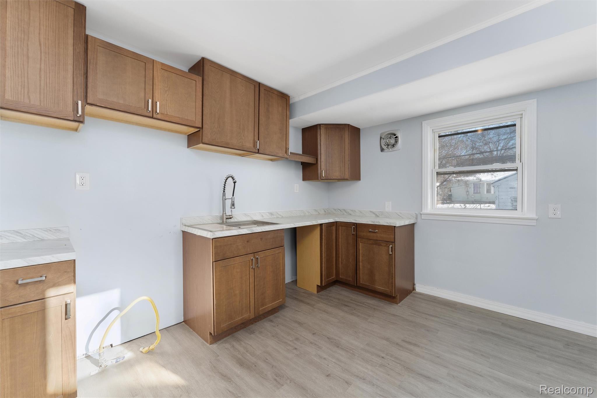 18704 Sunderland Road