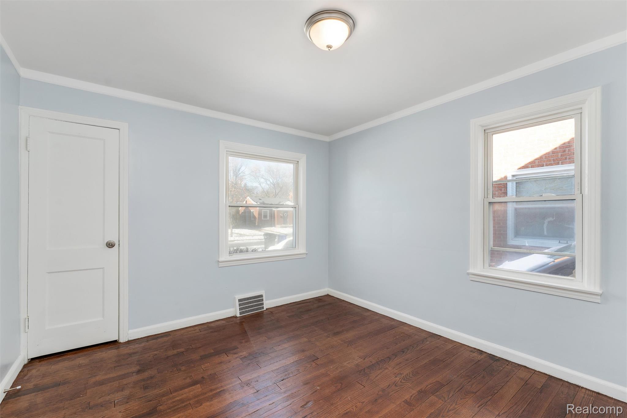 18704 Sunderland Road