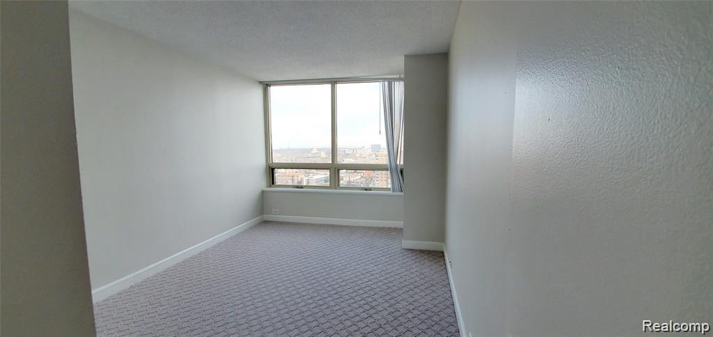 3320 SPINNAKER (18B) Lane