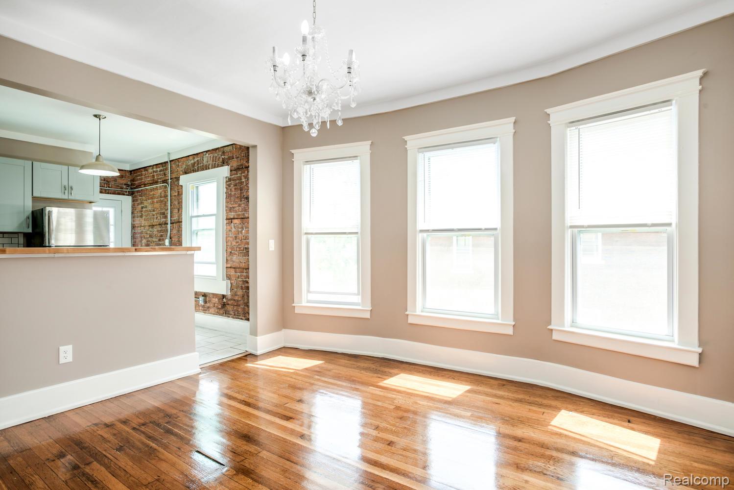 2604 Cadillac Boulevard