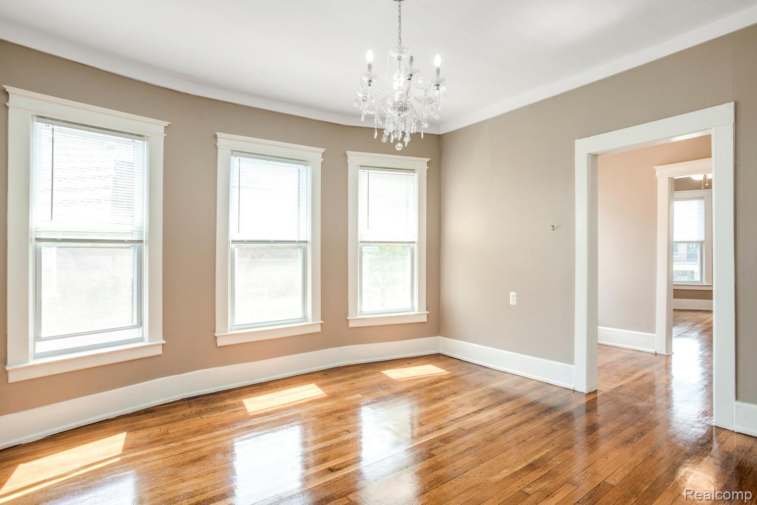 2604 Cadillac Boulevard