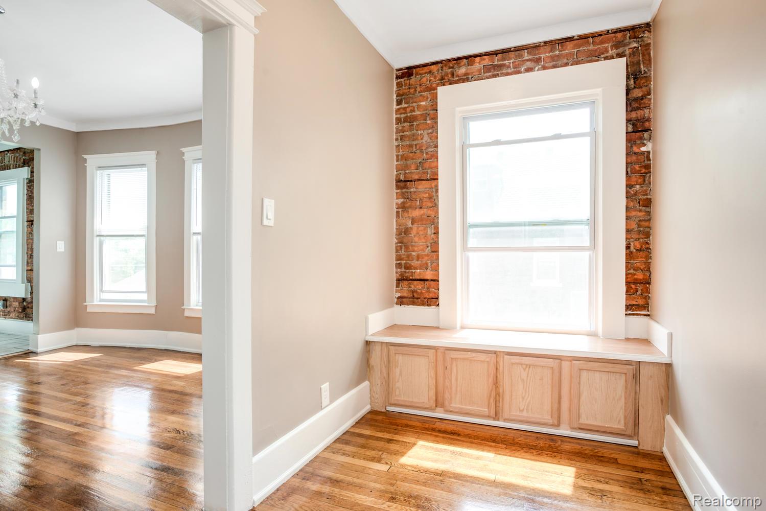 2604 Cadillac Boulevard