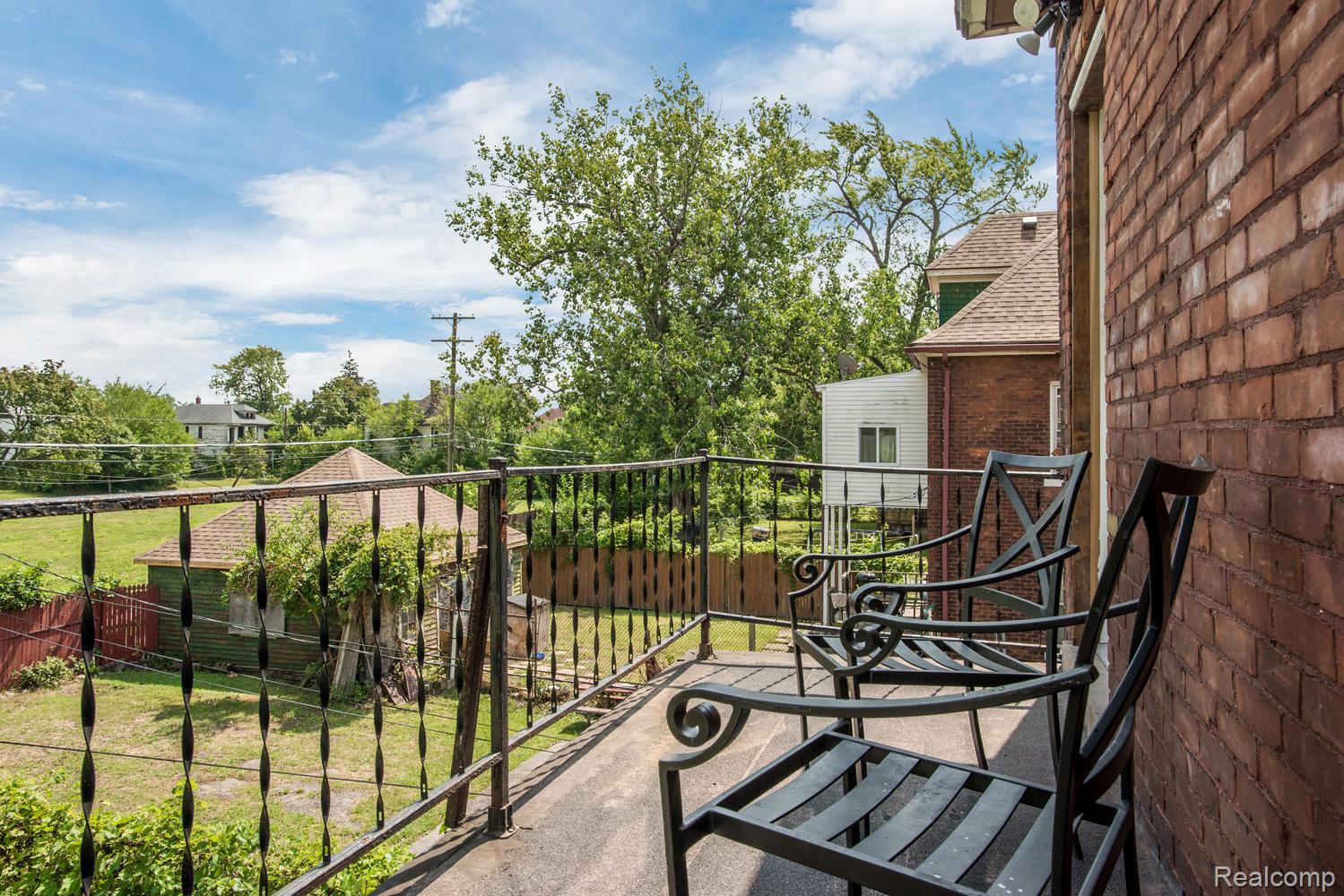 2604 Cadillac Boulevard