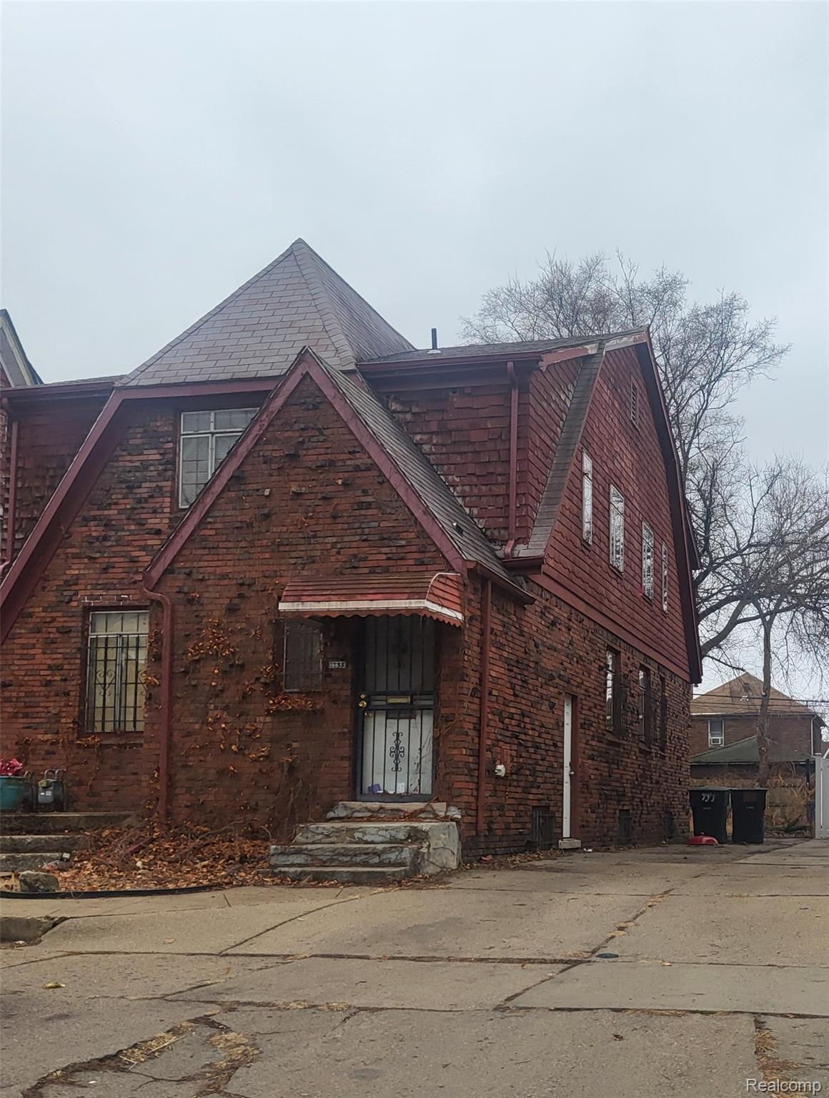 16631 Birwood Street