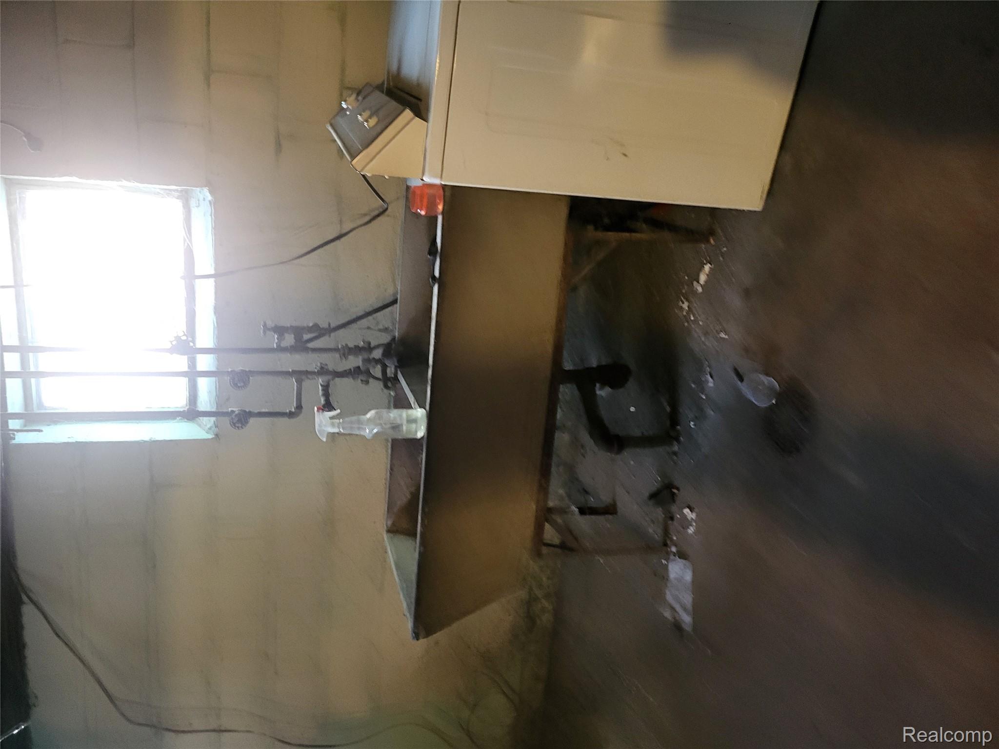 16631 Birwood Street