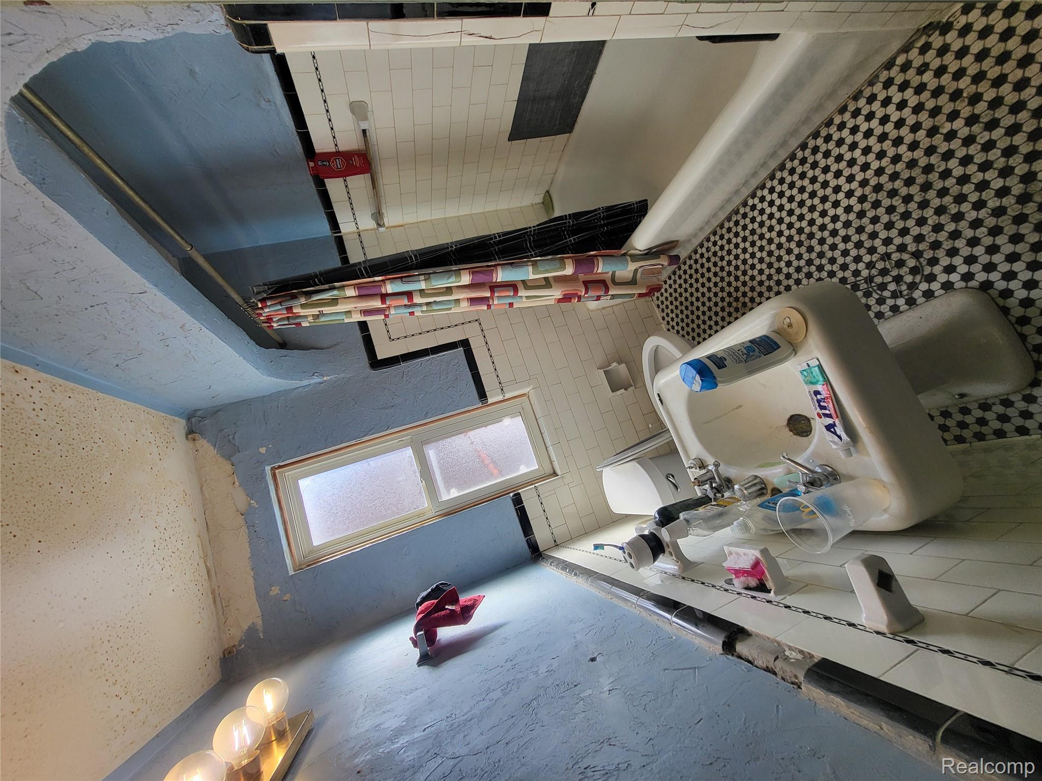 16631 Birwood Street