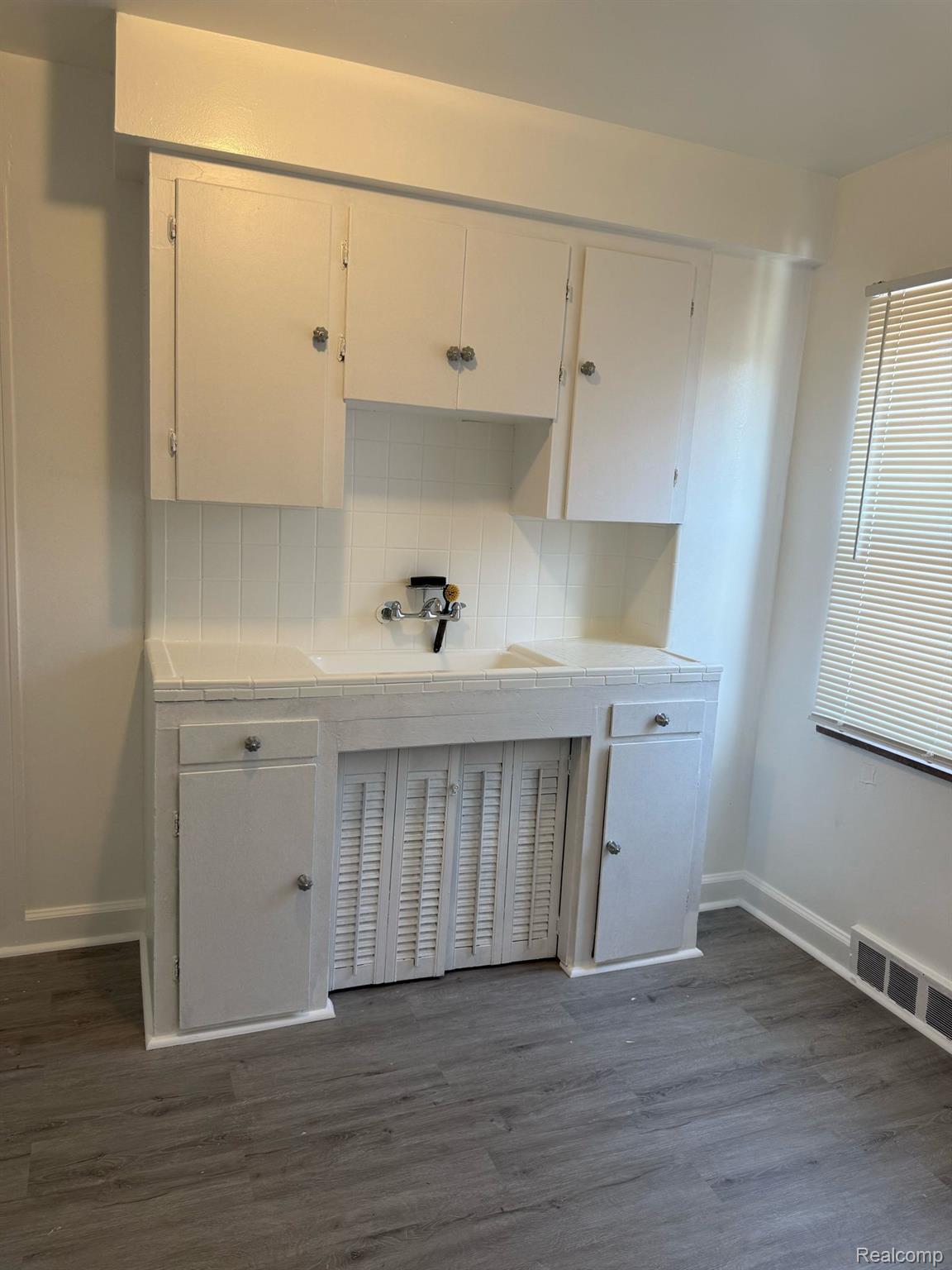 17167 Hartwell Street