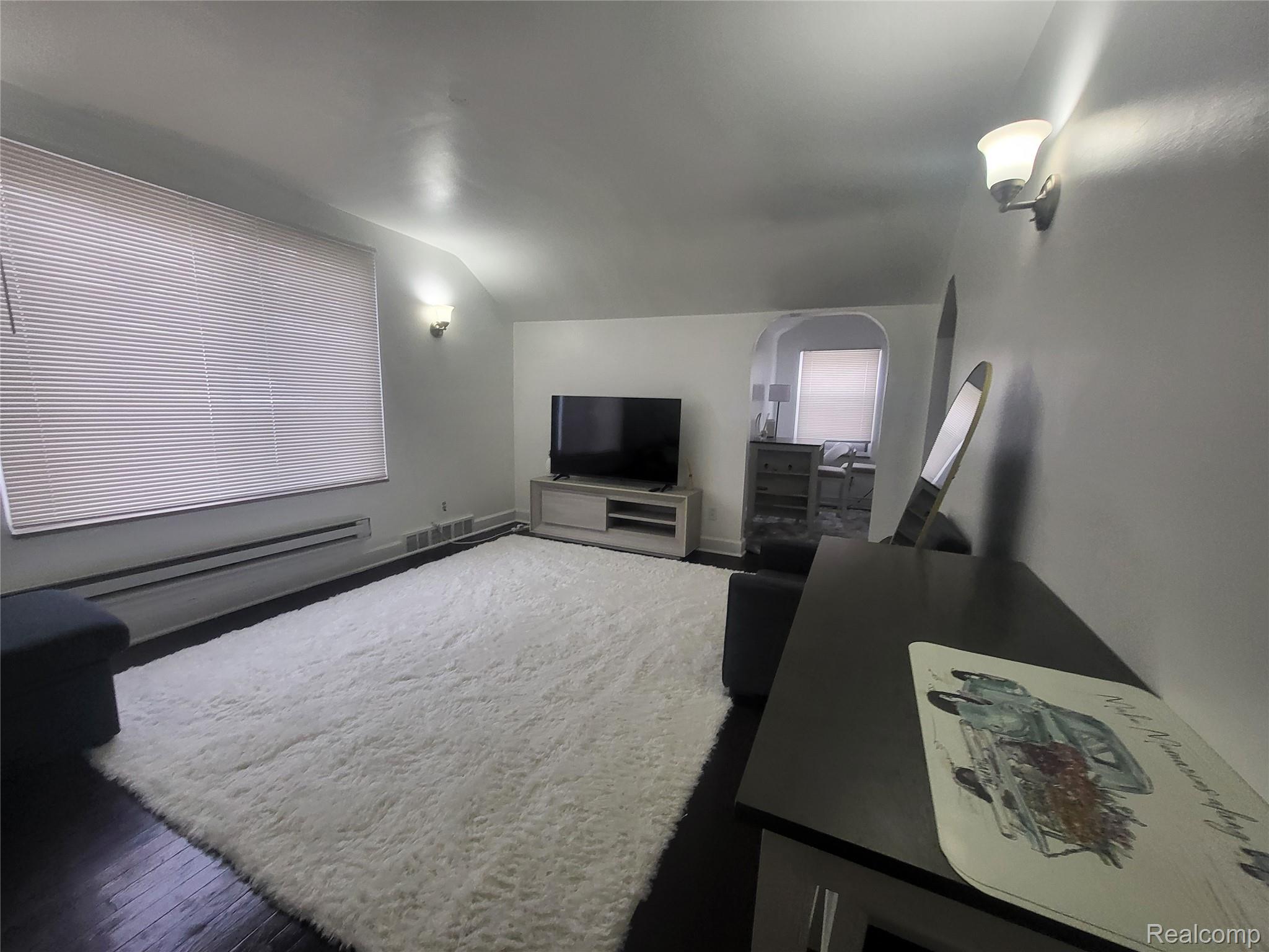 17167 Hartwell Street