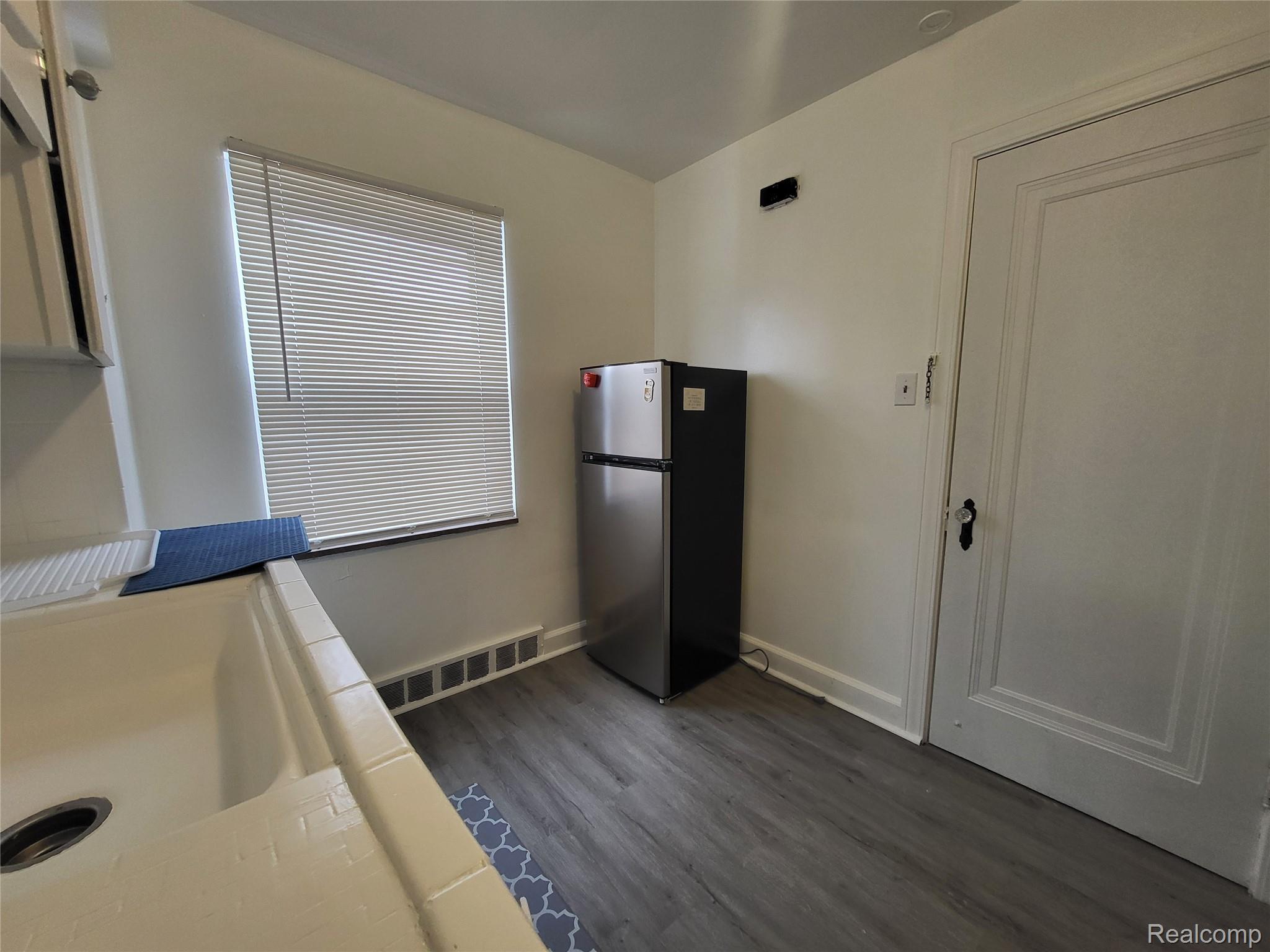 17167 Hartwell Street