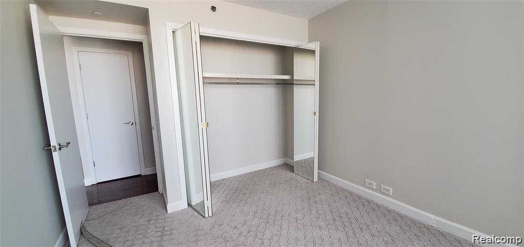 3320 SPINNAKER (18B) Lane