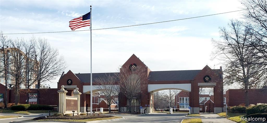 3320 SPINNAKER (18B) Lane