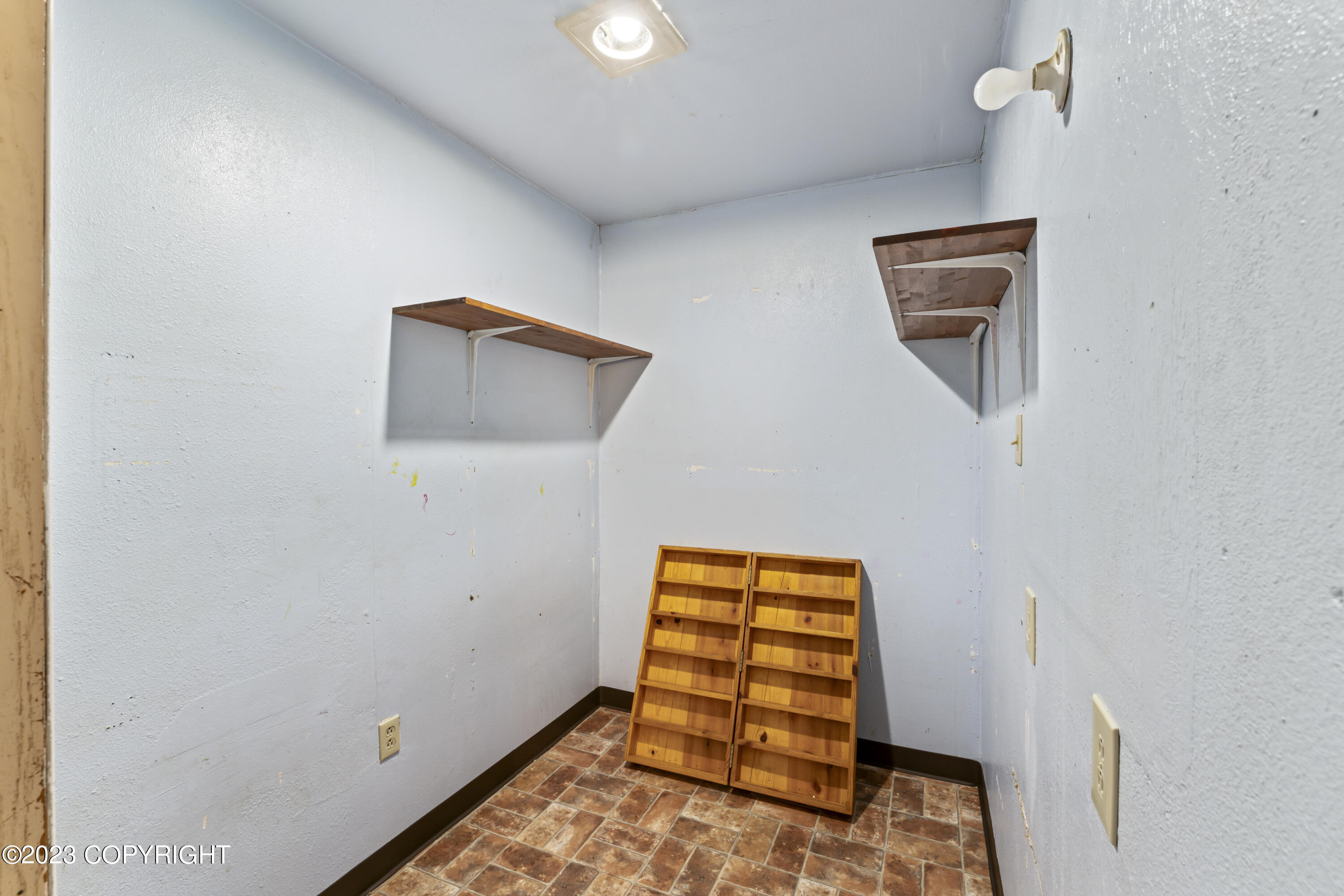 18235 E Chickaloon Road