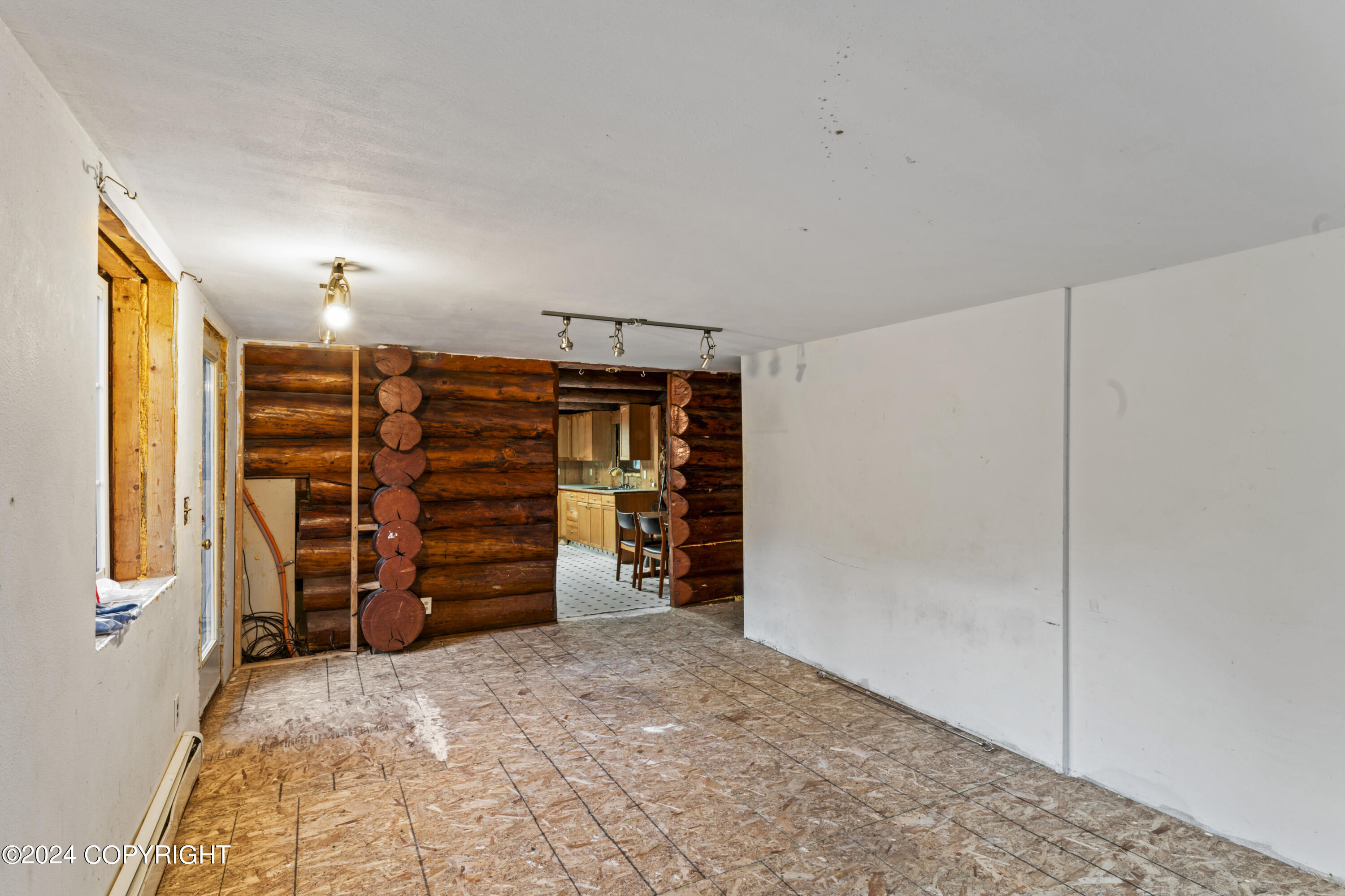 16756 E MOOSE HOLLOW Avenue