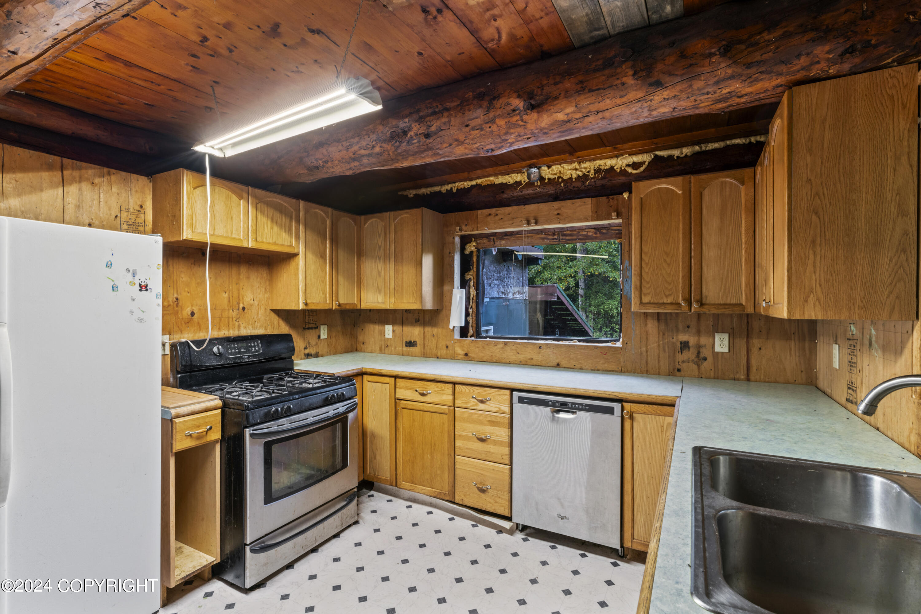 16756 E MOOSE HOLLOW Avenue