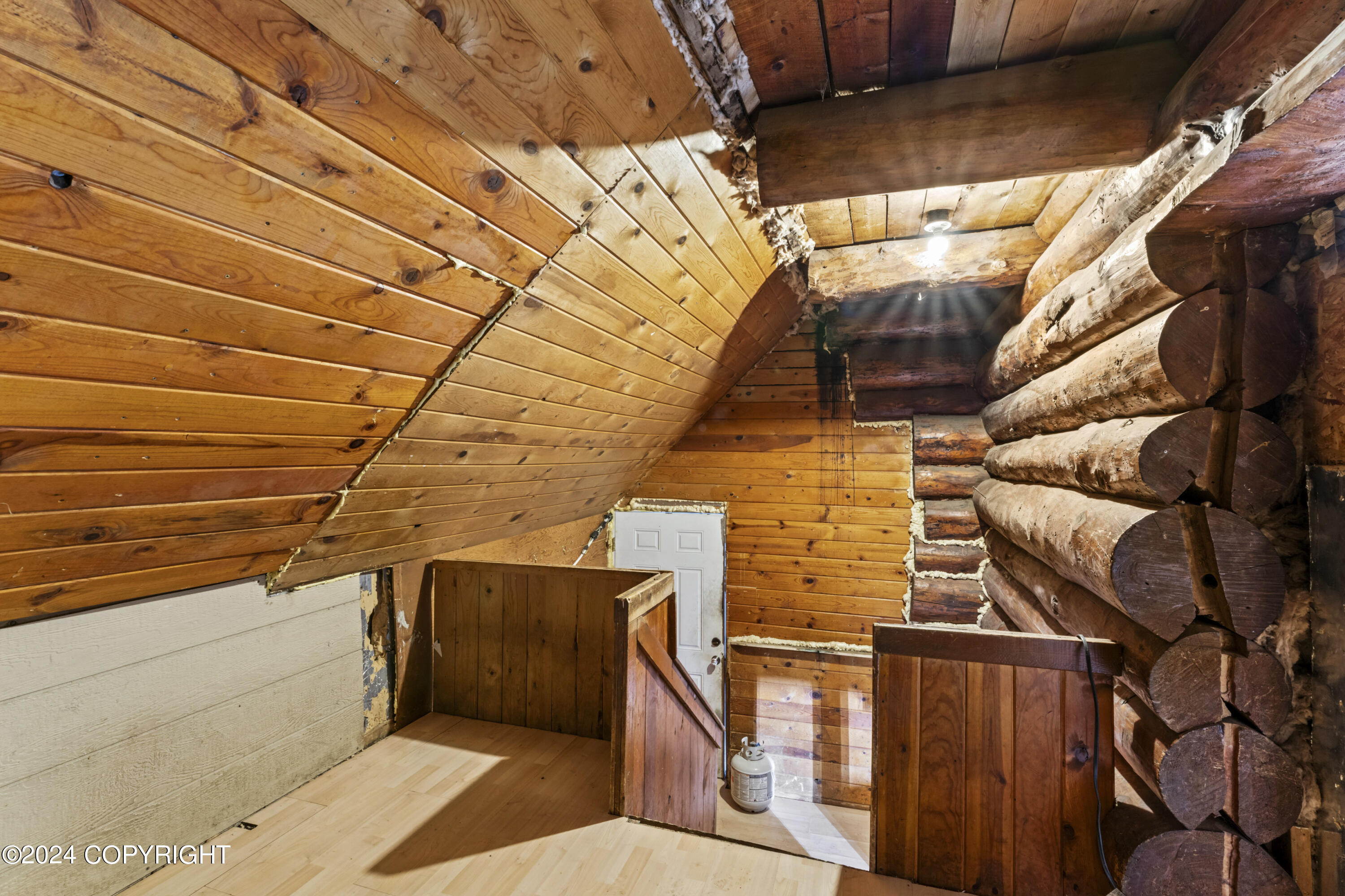 16756 E MOOSE HOLLOW Avenue