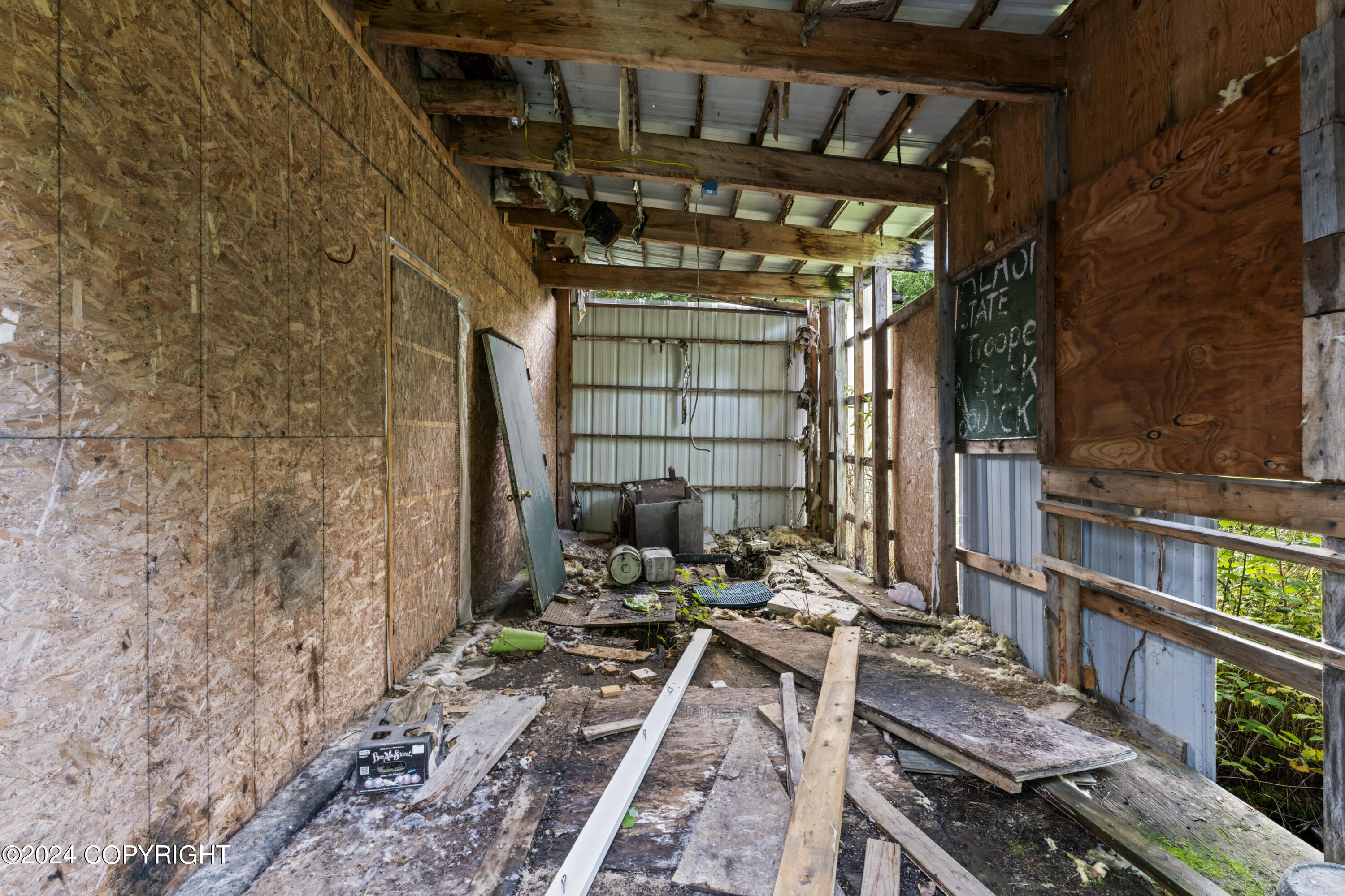 16756 E MOOSE HOLLOW Avenue