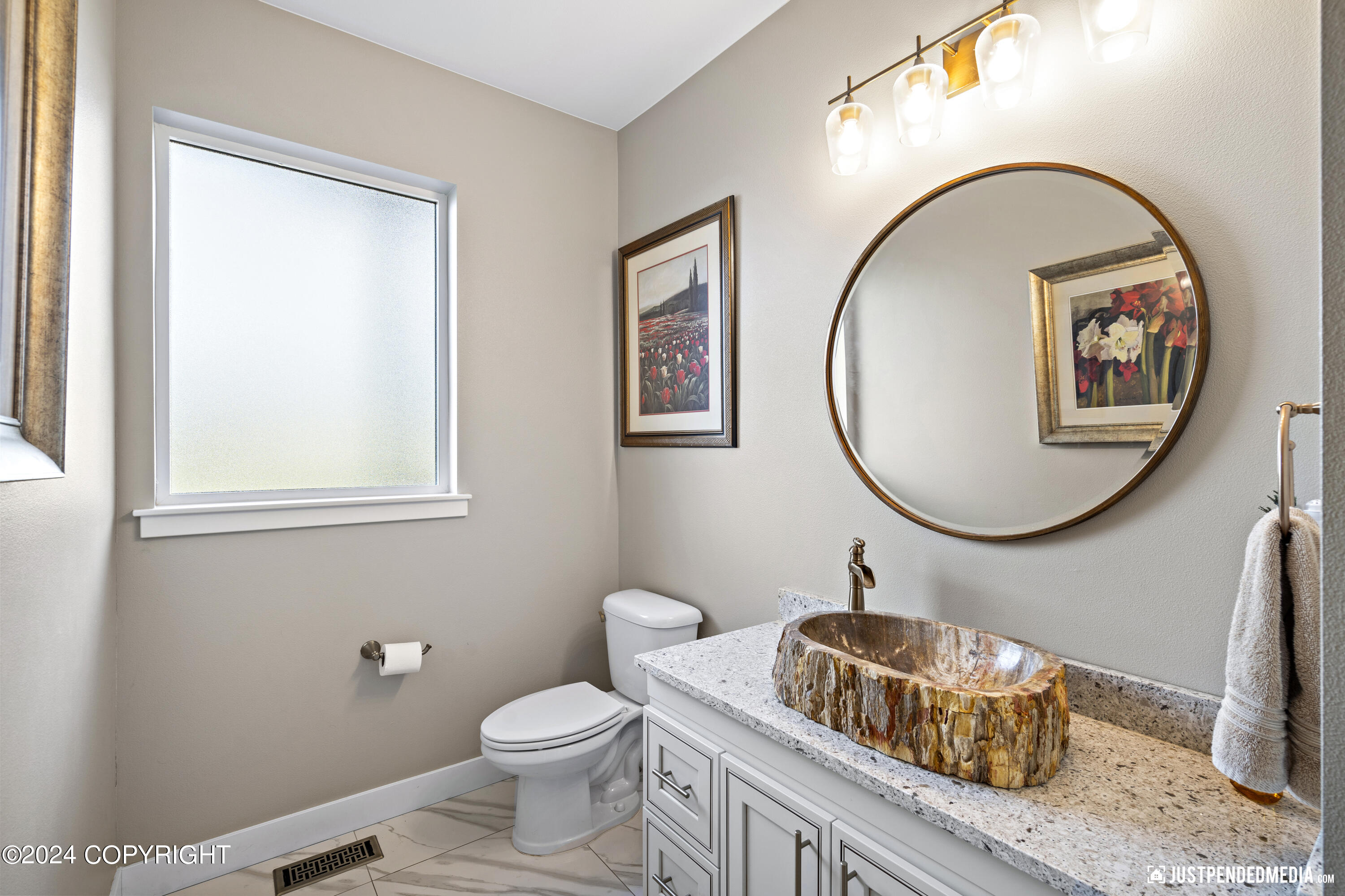 3666 S Barn Gable Loop