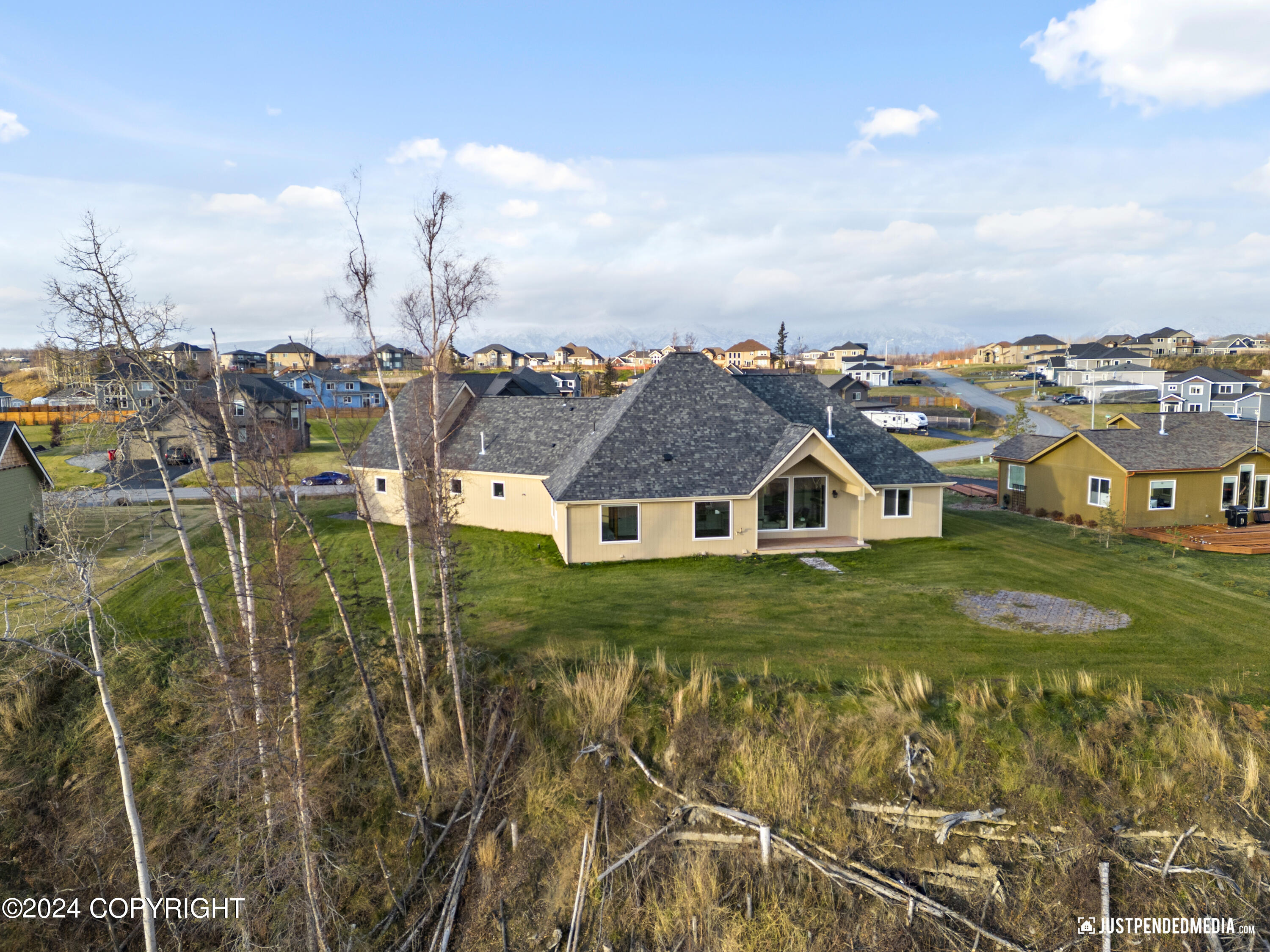 3666 S Barn Gable Loop
