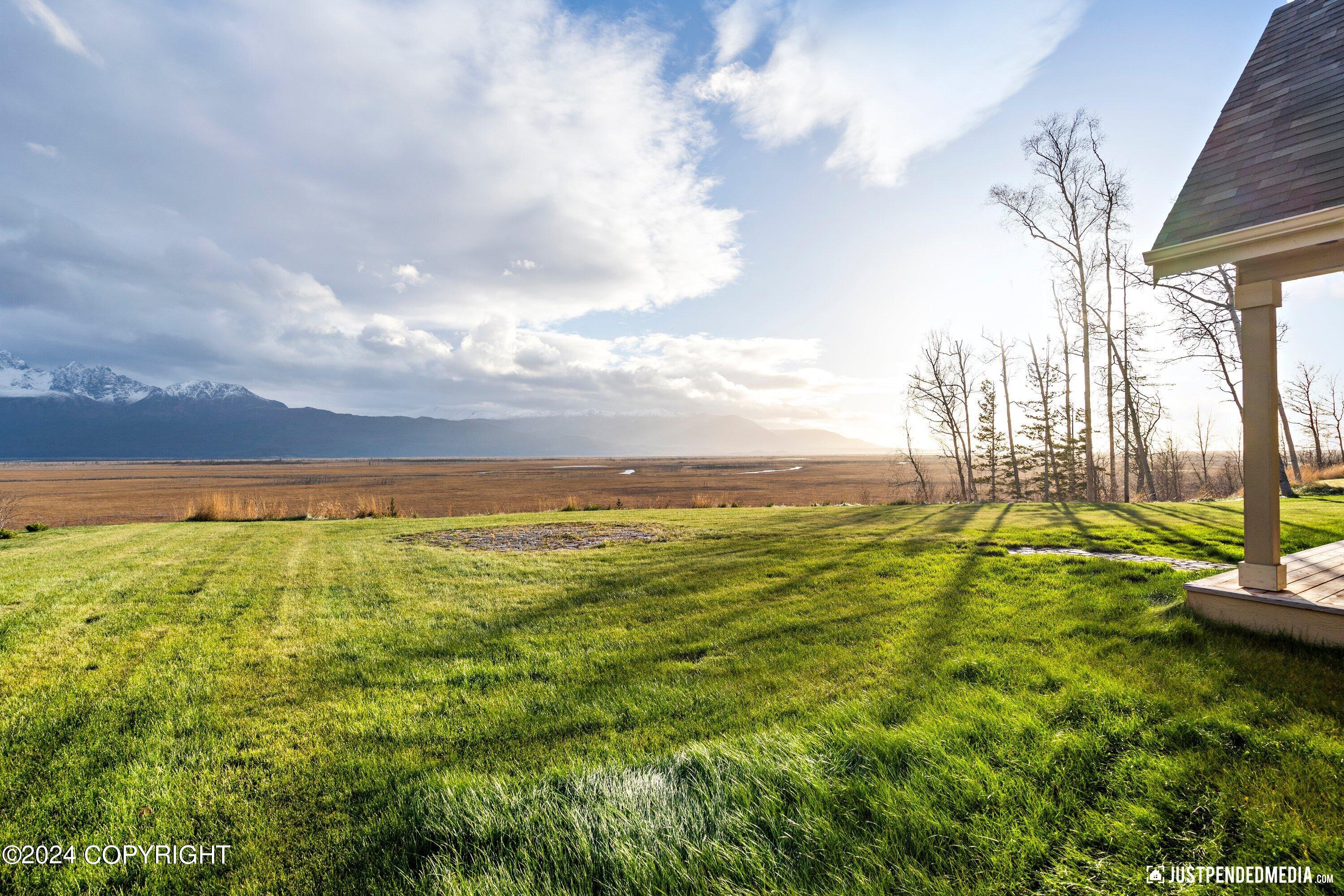3666 S Barn Gable Loop