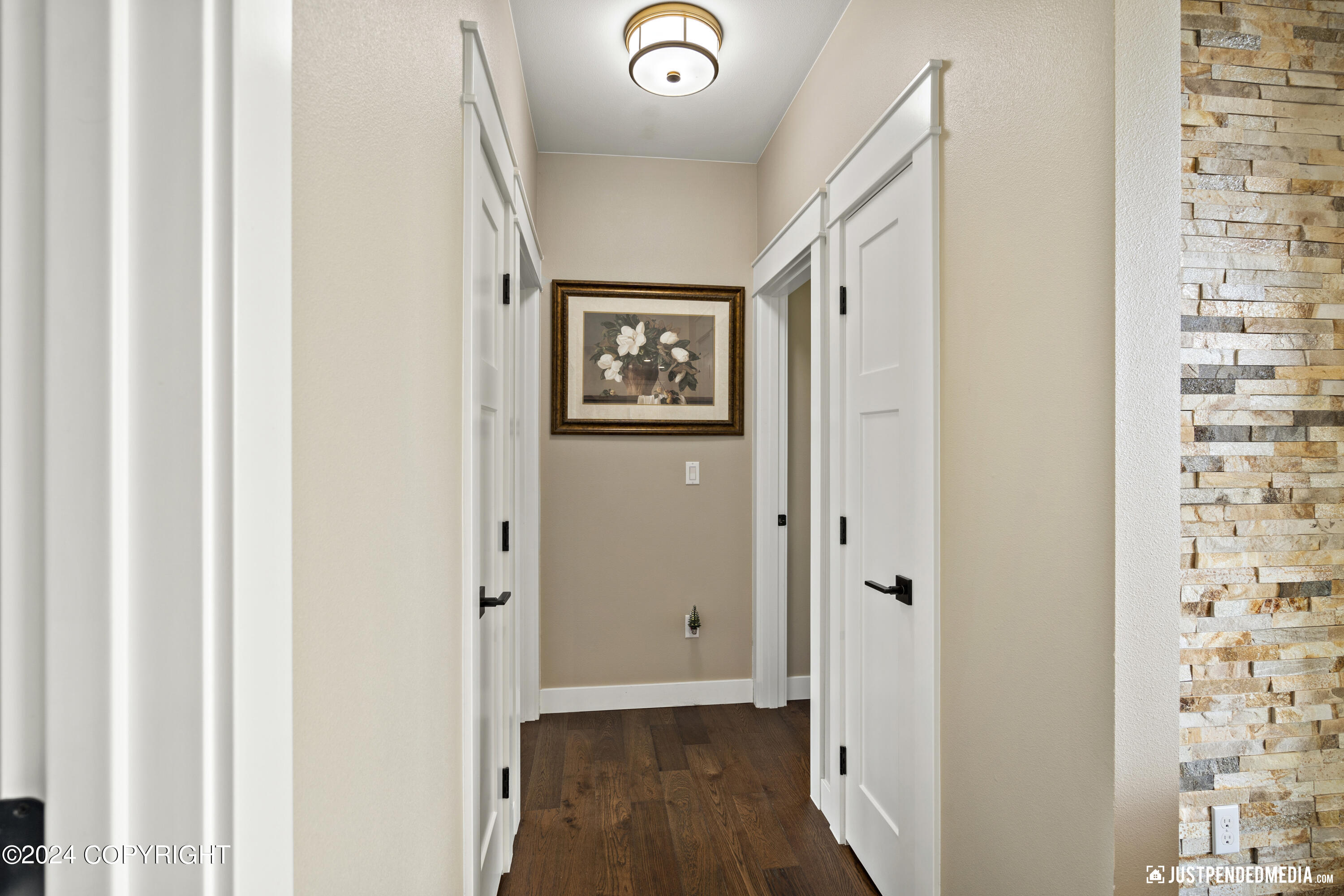 3666 S Barn Gable Loop