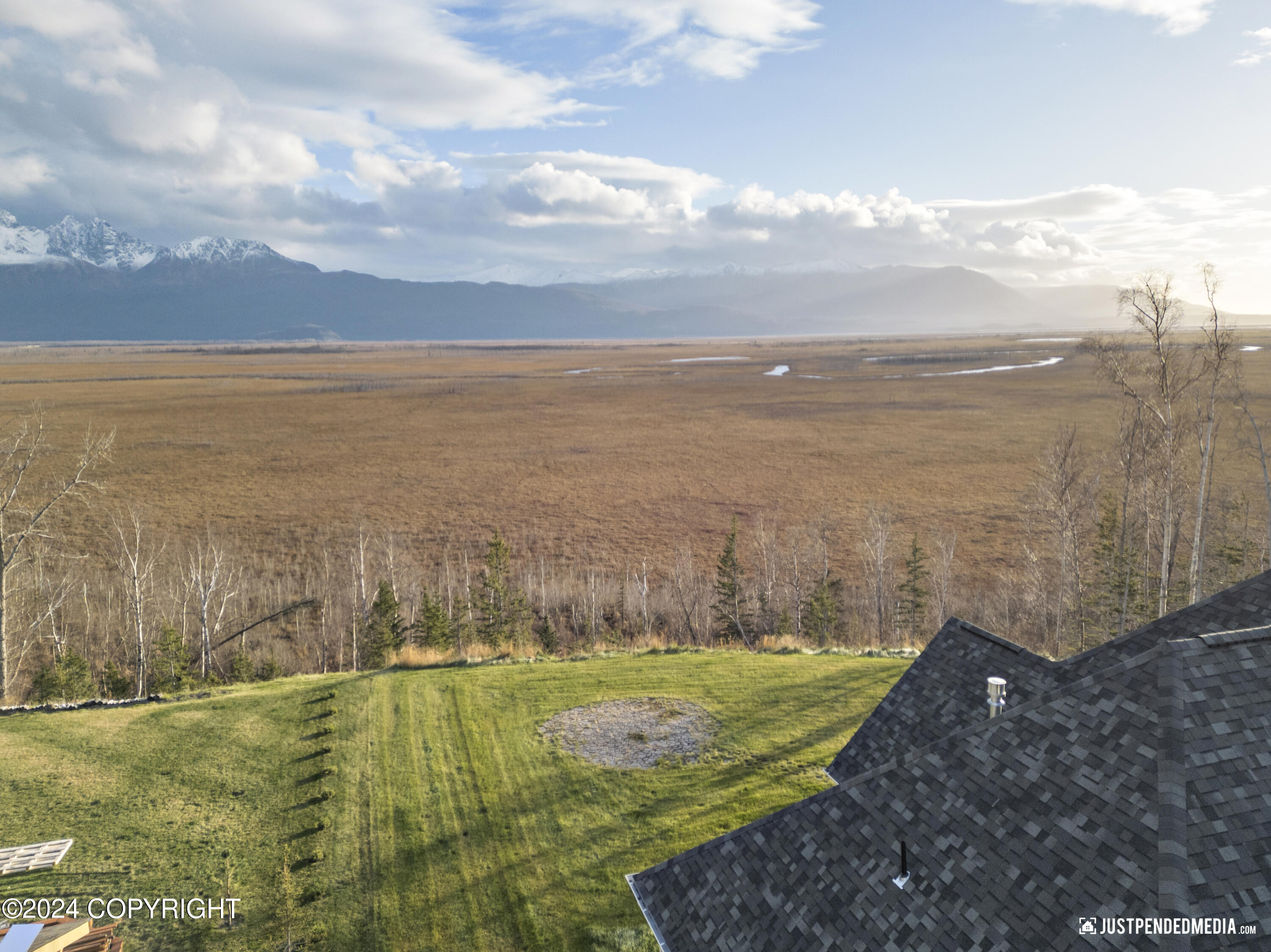 3666 S Barn Gable Loop