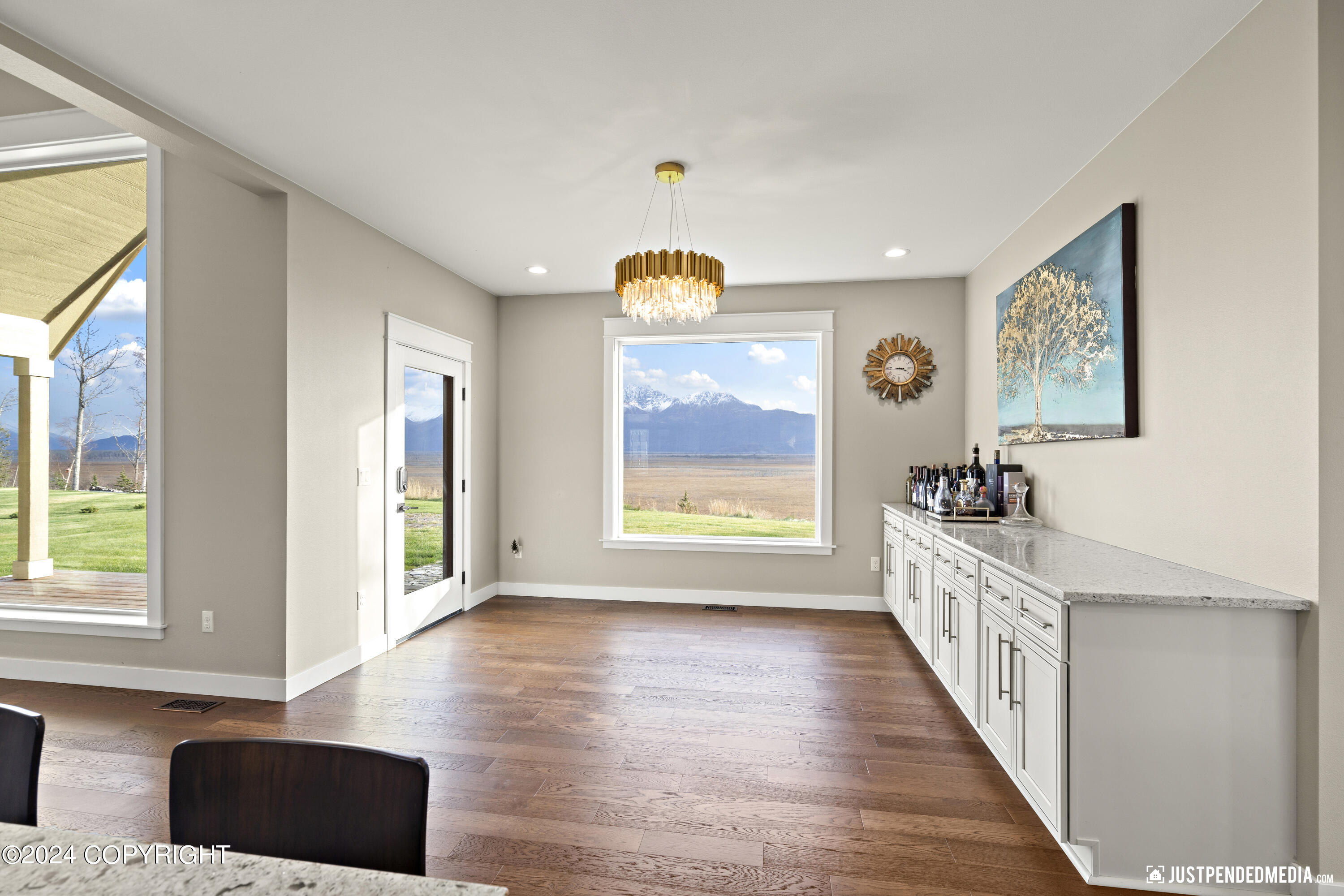 3666 S Barn Gable Loop