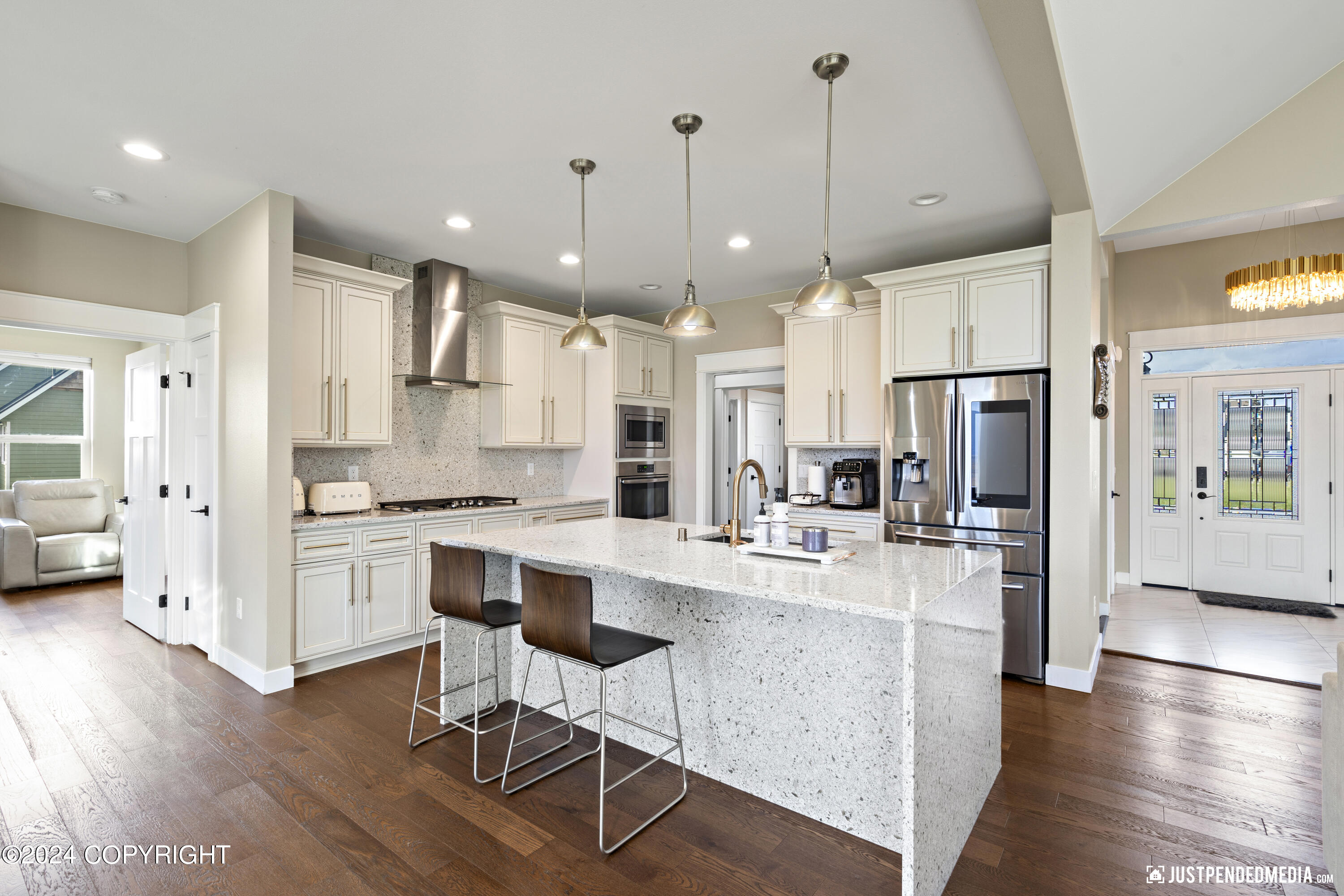 3666 S Barn Gable Loop