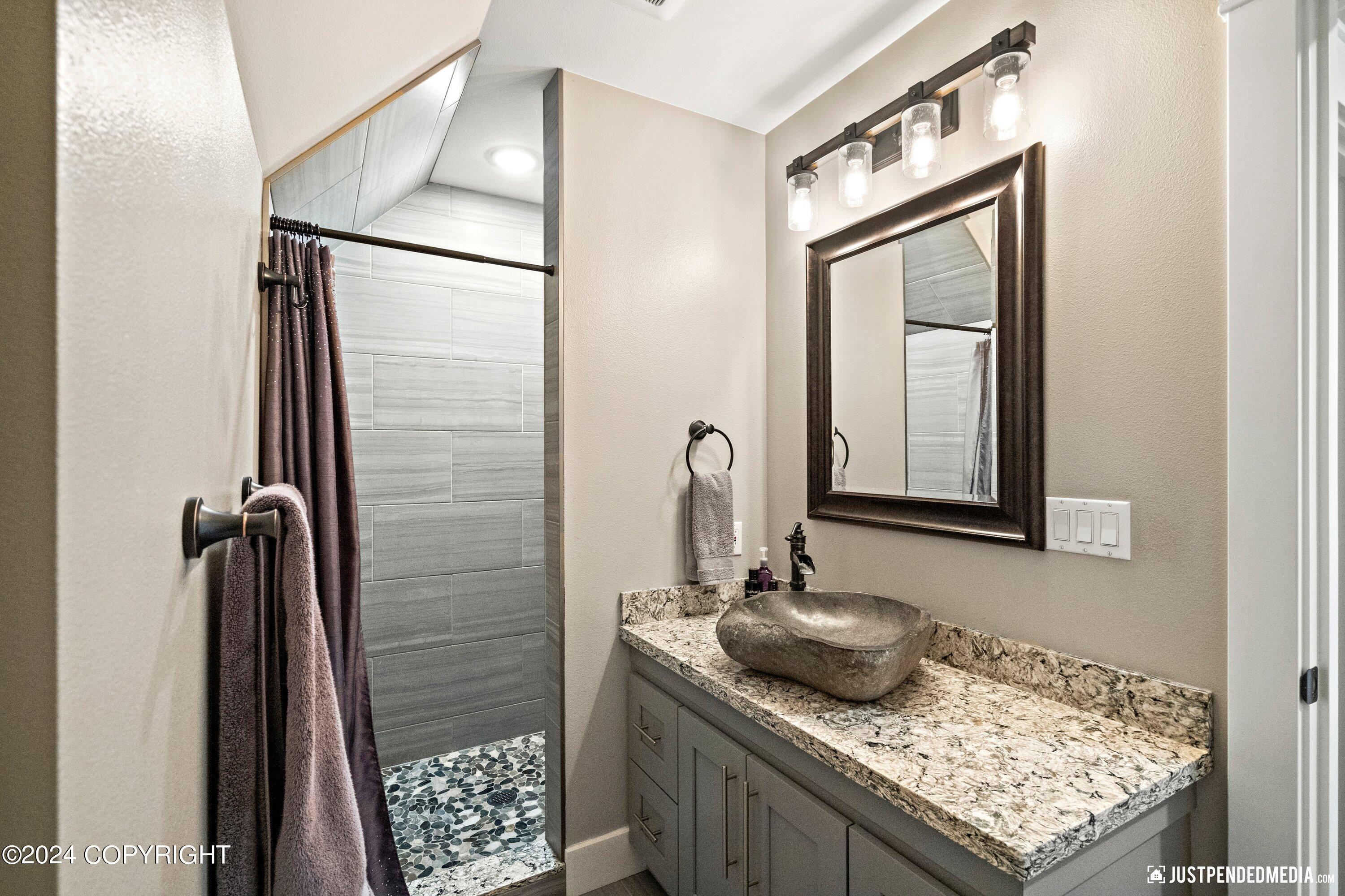 3666 S Barn Gable Loop