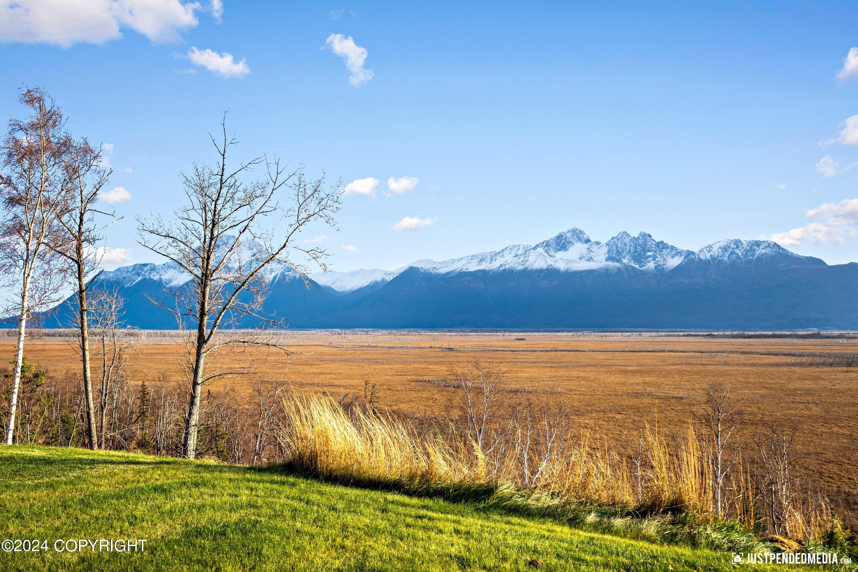3666 S Barn Gable Loop