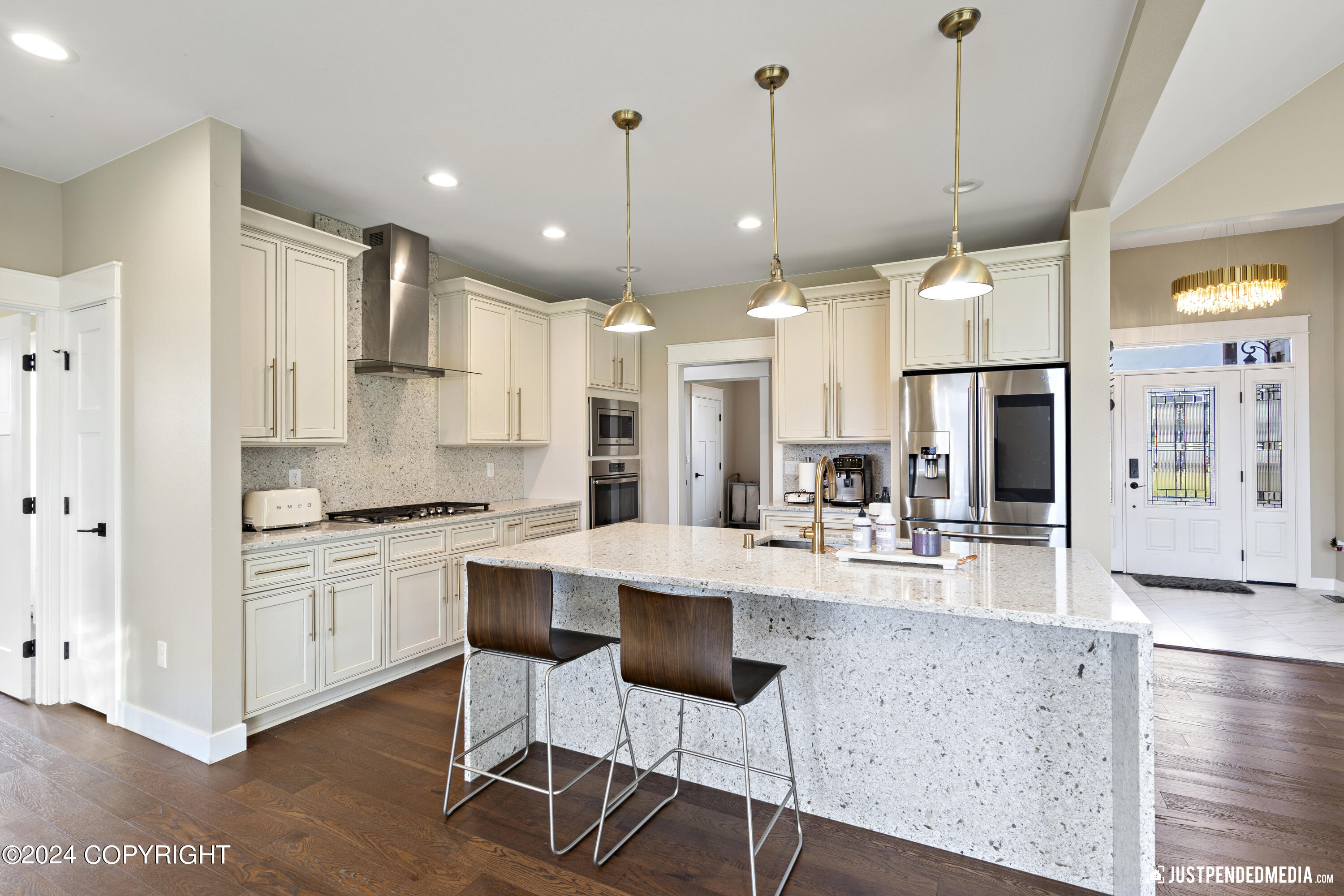 3666 S Barn Gable Loop